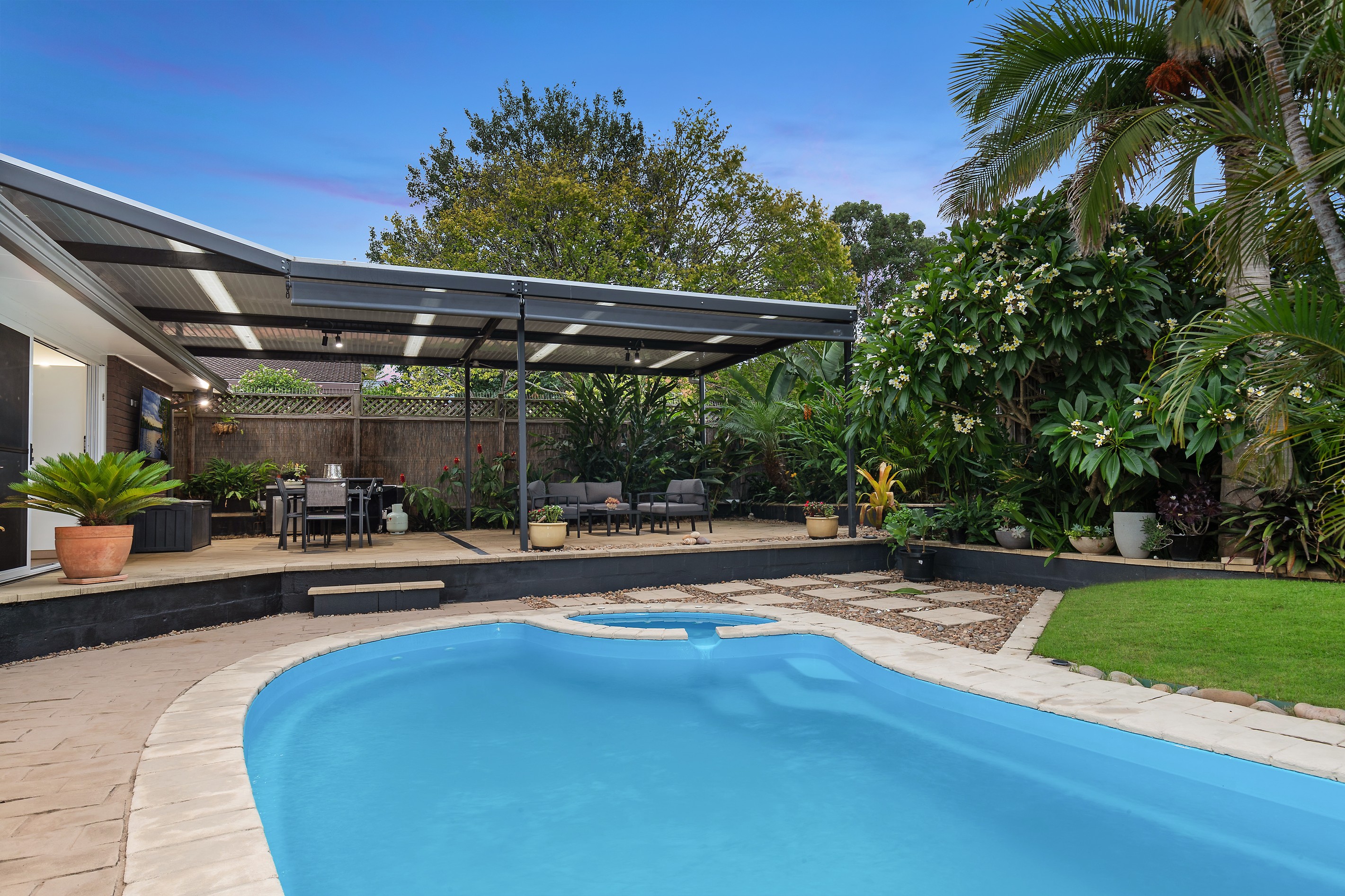 13 Kinarra Avenue, Kellyville, NSW 2155