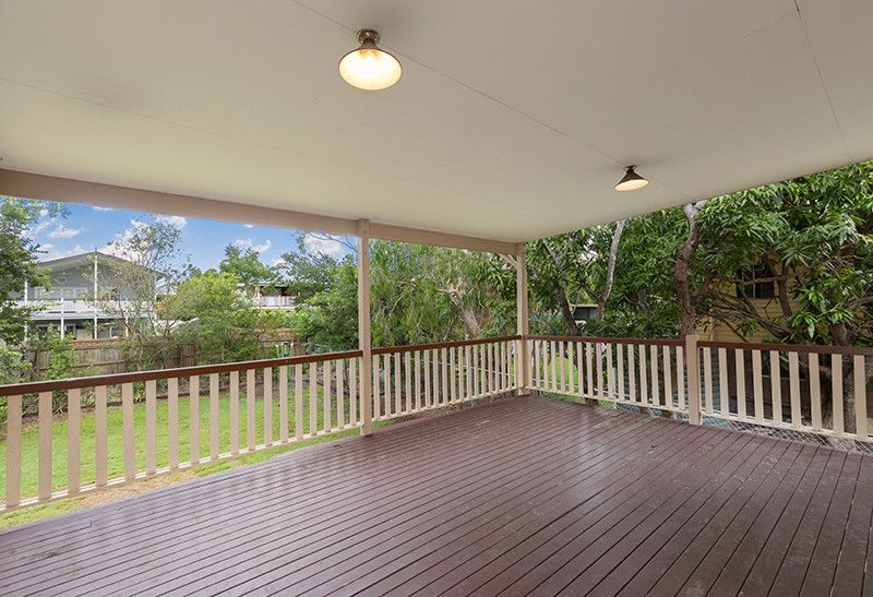 157 Long Street East, Graceville, QLD 4075