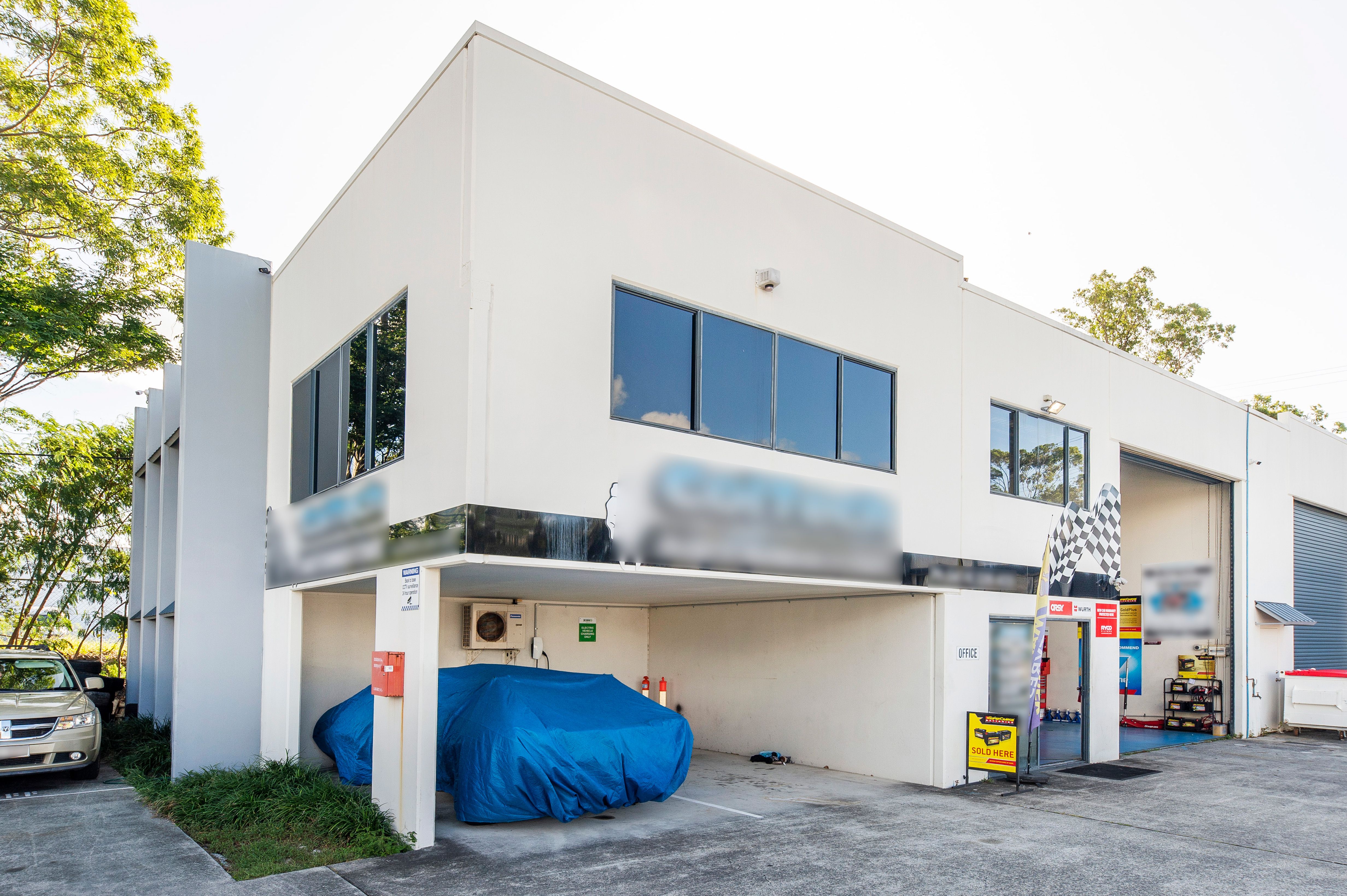 1/12 Ern Harley Drive, Burleigh Heads, QLD 4220