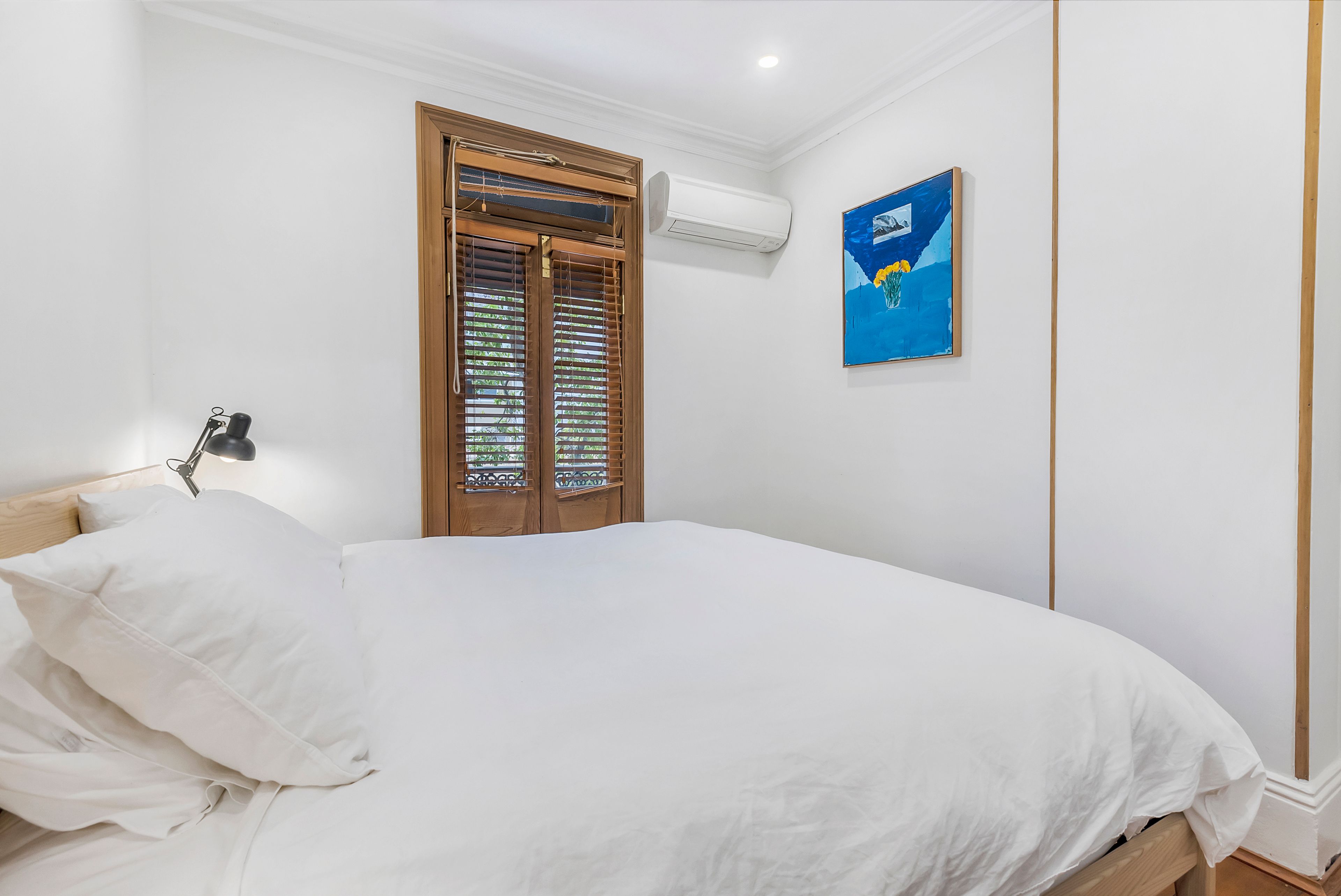 38 Chisholm Street — photo 4 of 5