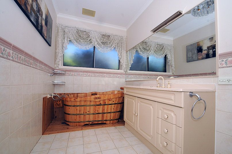 36 Tudawali Crescent — photo 4 of 6