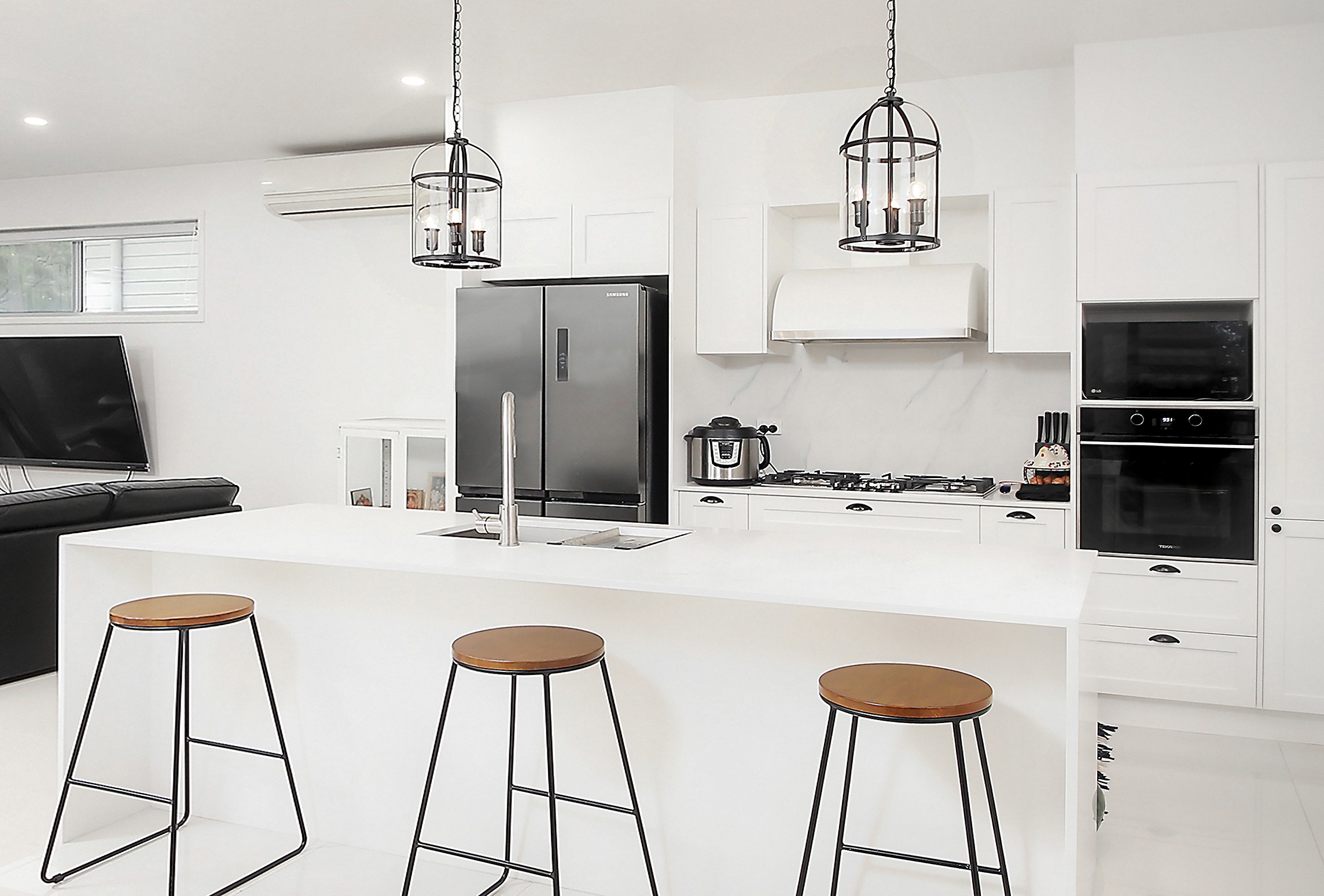 36 Boronia Avenue, Holland Park West, QLD 4121