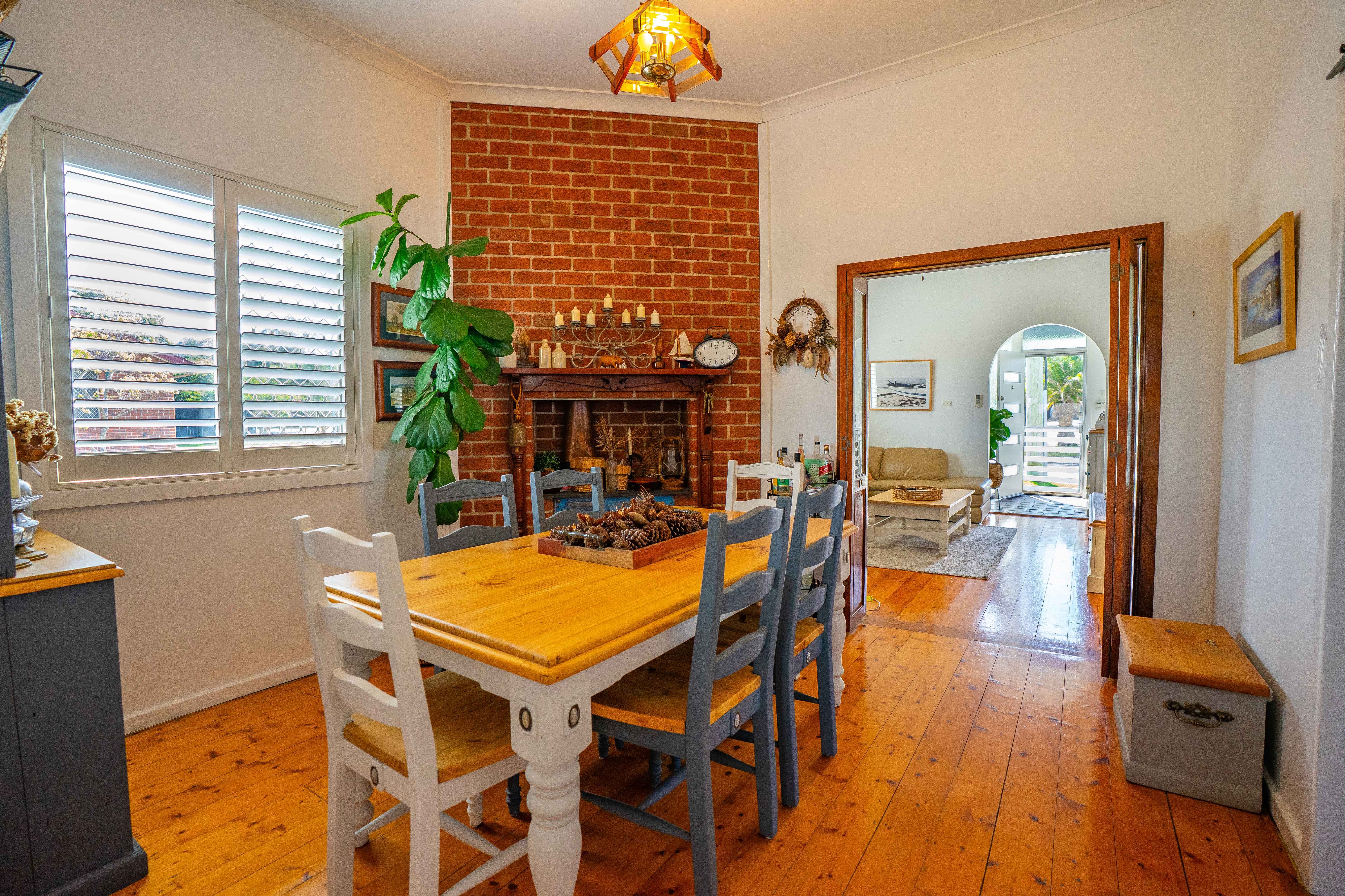 2 Hargrave Street — photo 6 of 21