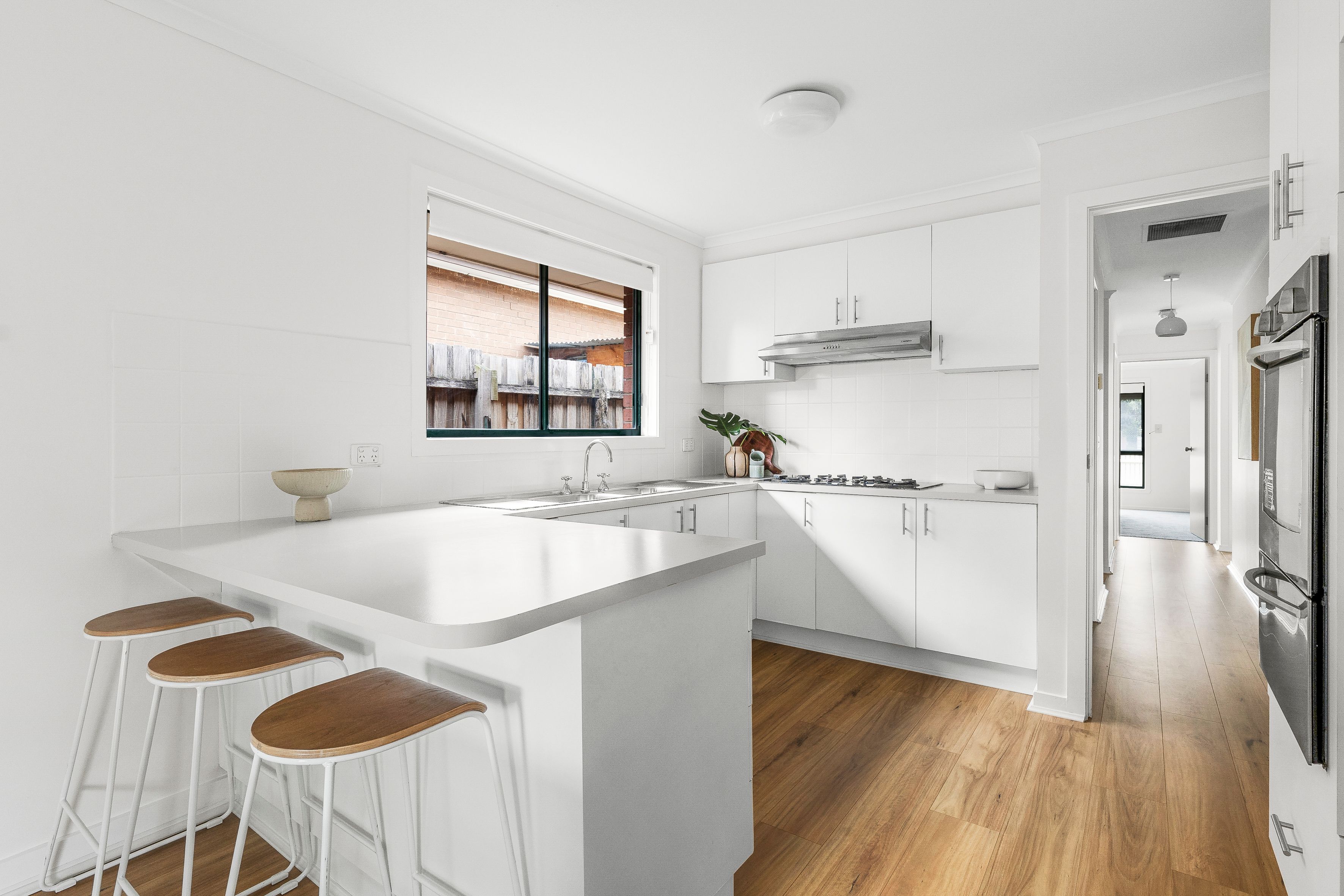 27 Bakers Road — photo 6 of 16