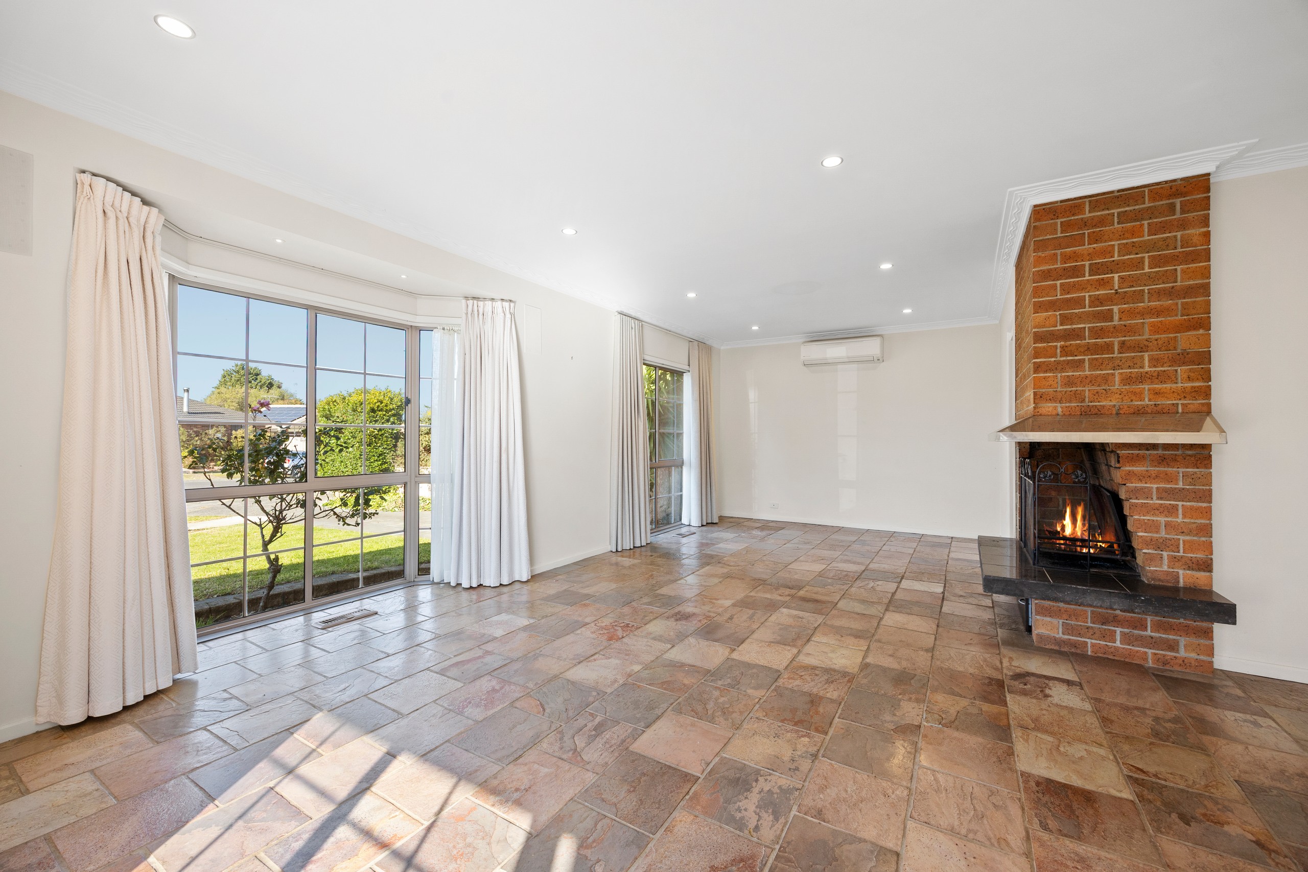 5 Debanne Court, Narre Warren, VIC 3805