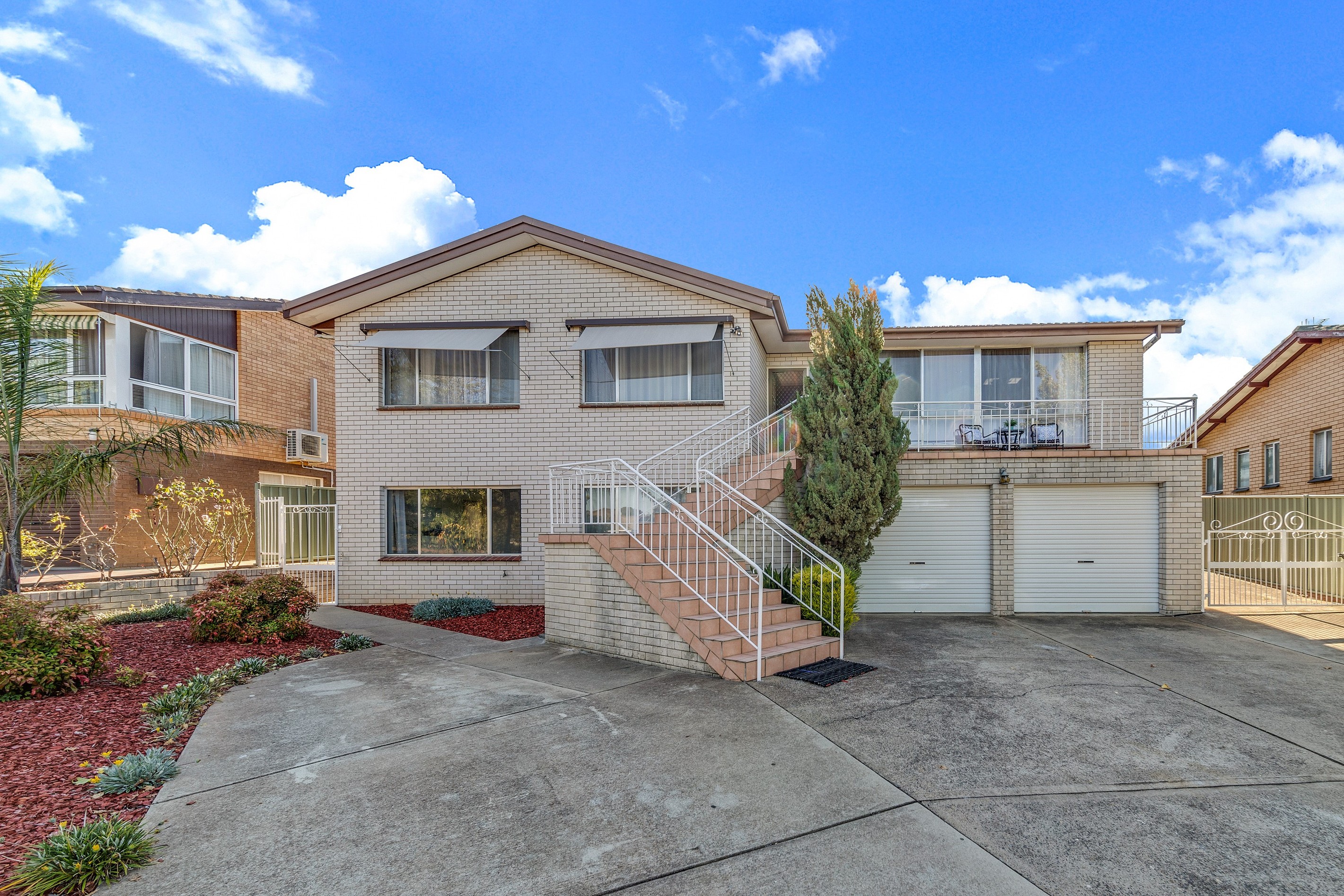 6 Webb Place, Weetangera, ACT 2614