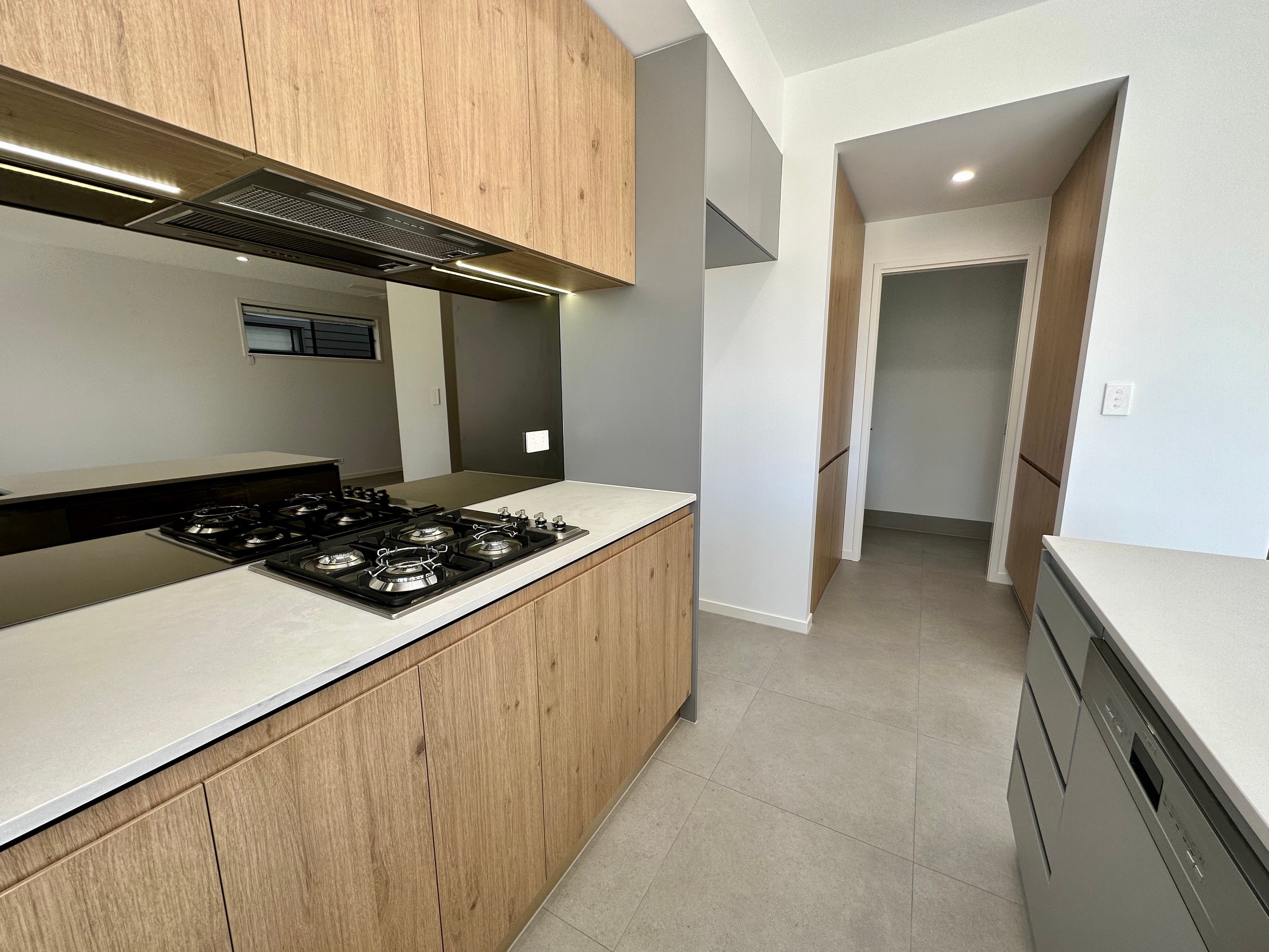 9/8 Ben Dalley Drive, Helensvale, QLD 4212