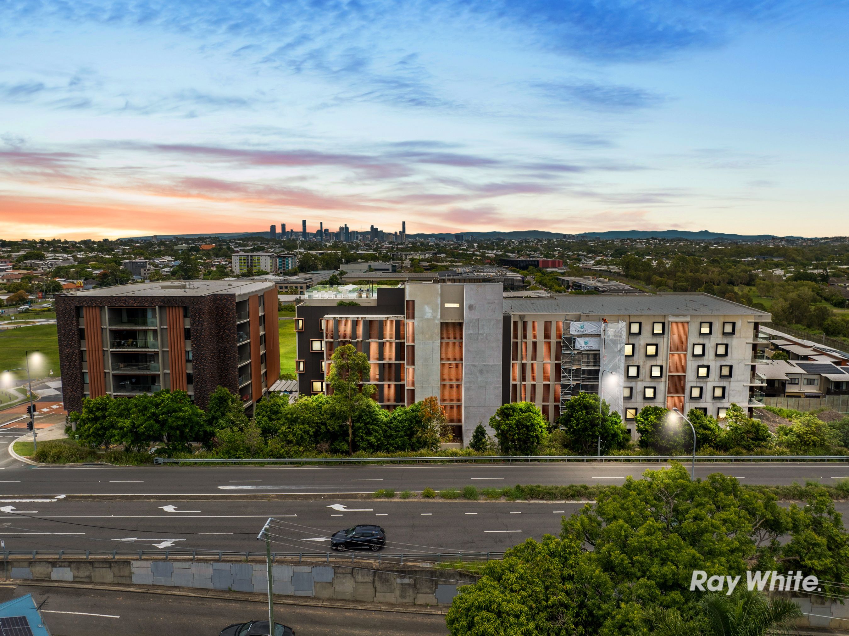 2206/1918 Creek Road, Cannon Hill, QLD 4170