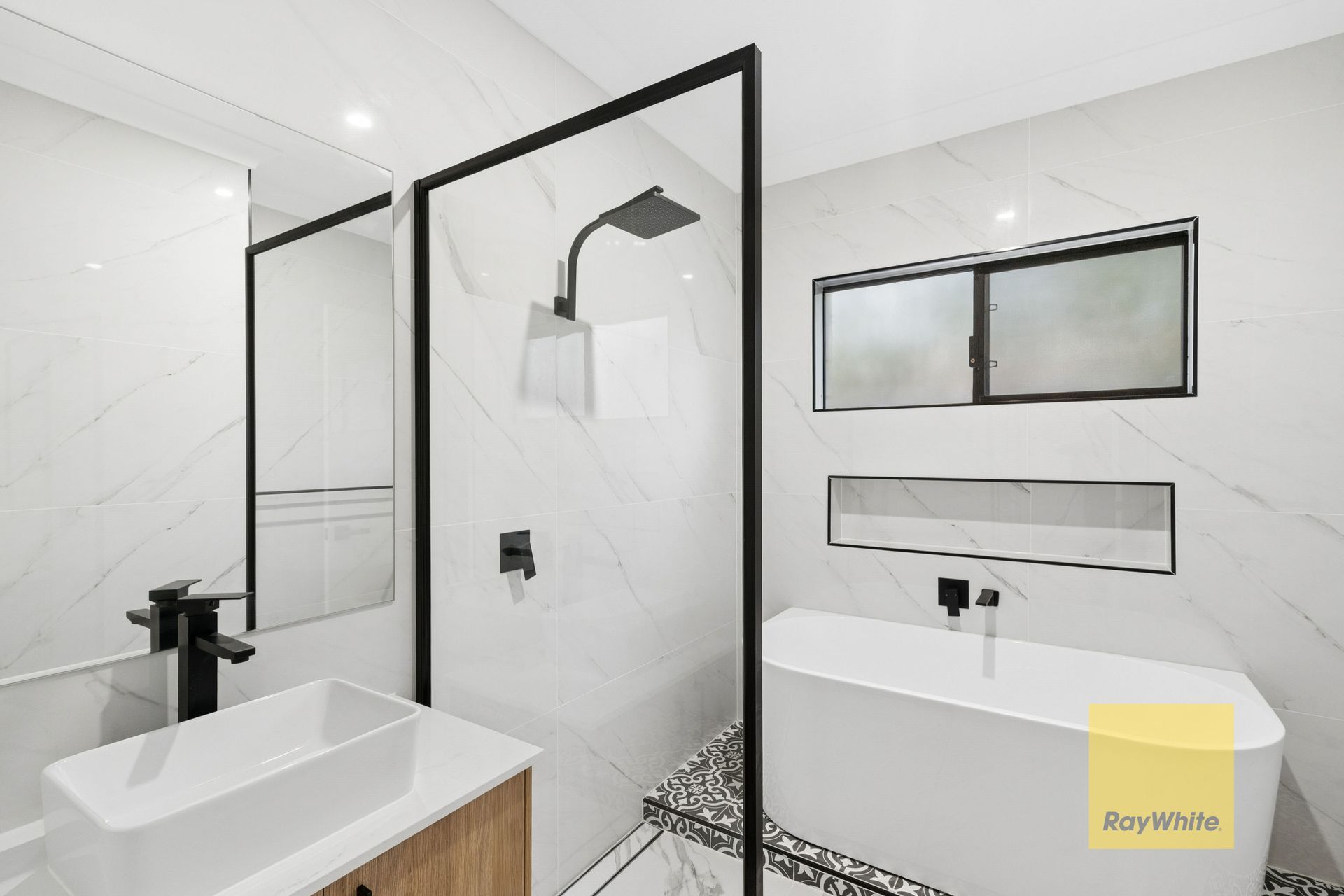 4 Sampson Road — photo 19 of 30
