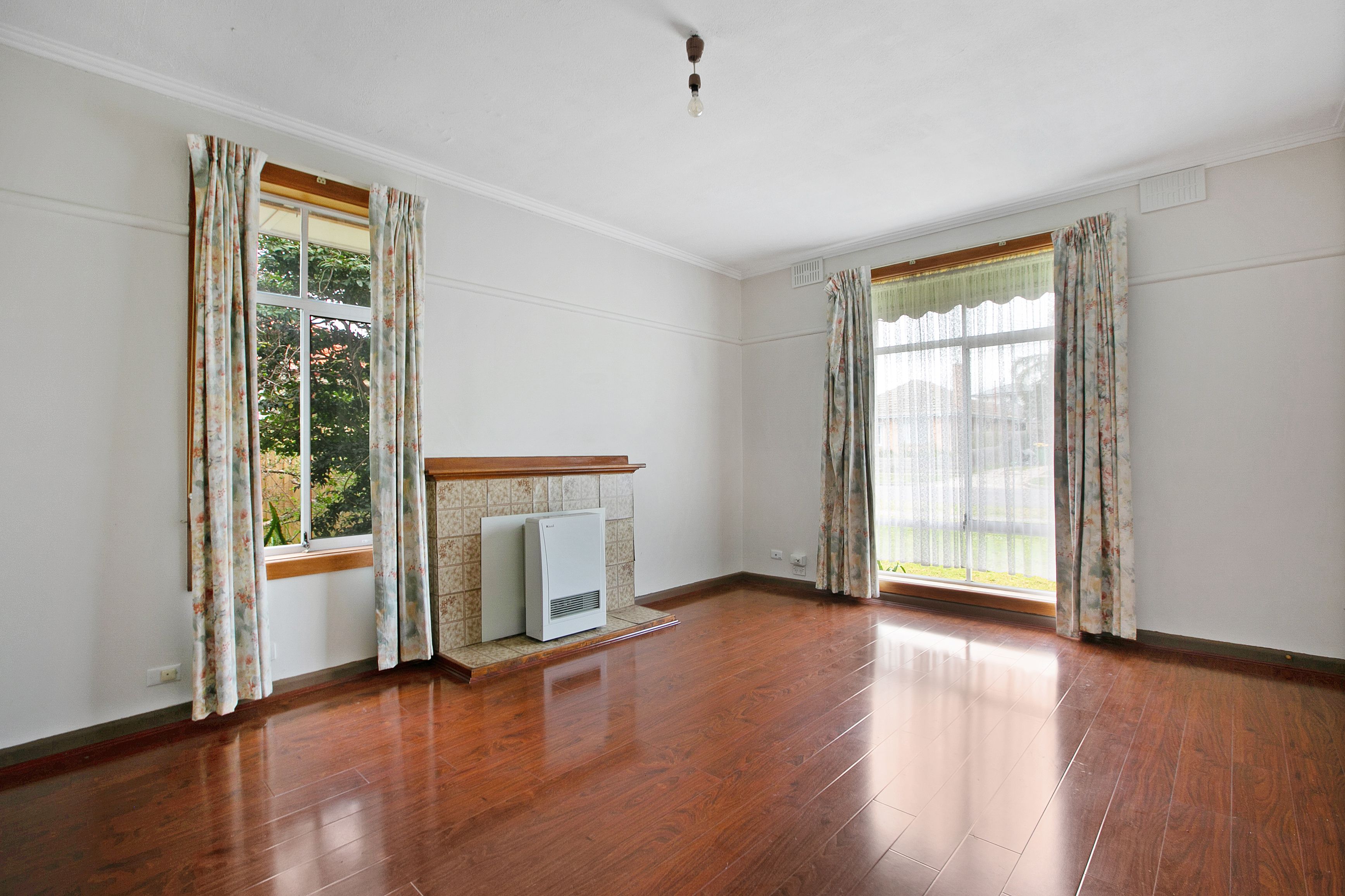 54 Marchant Avenue, Reservoir, VIC 3073