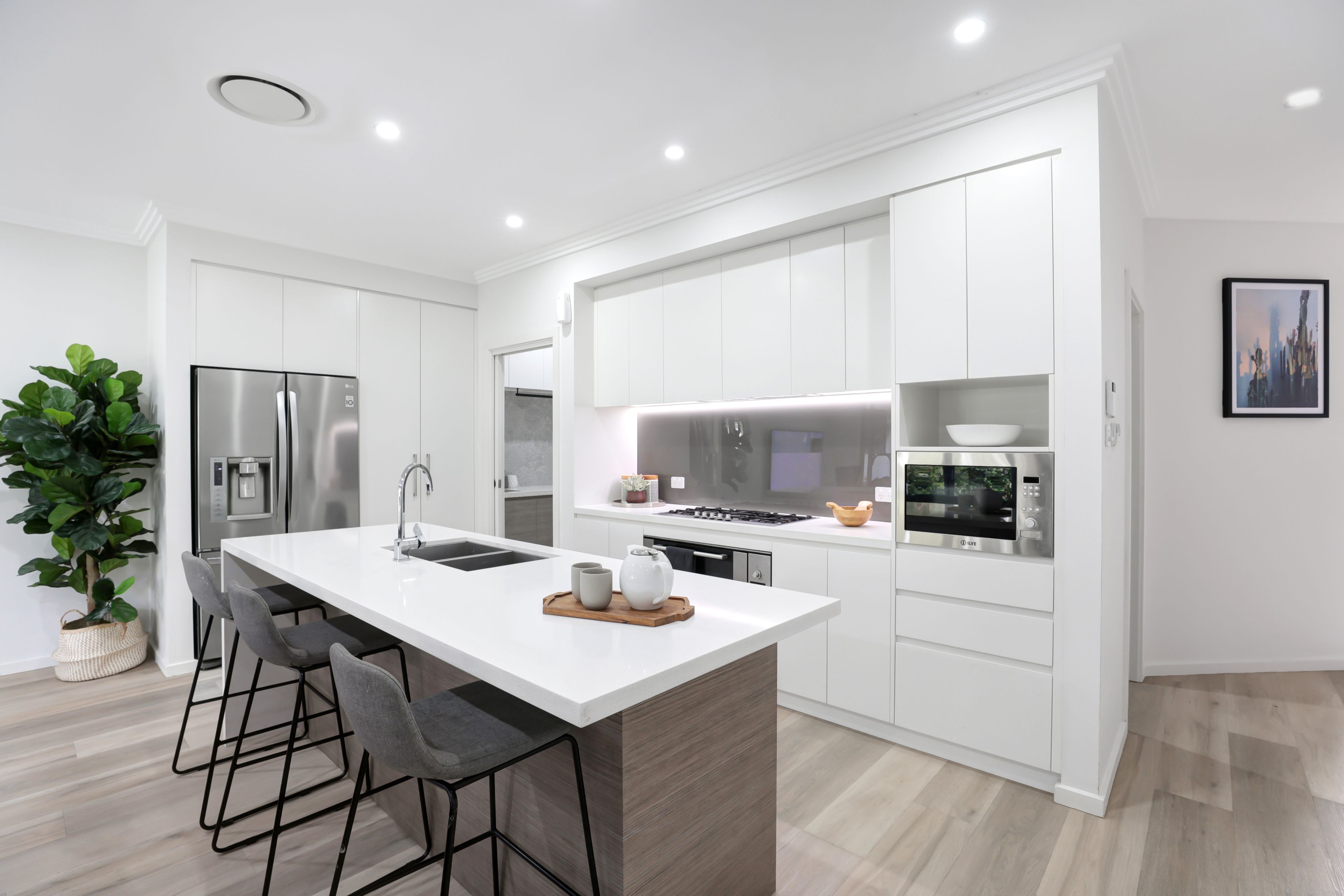37 Aspect Crescent, Glenmore Park, NSW 2745