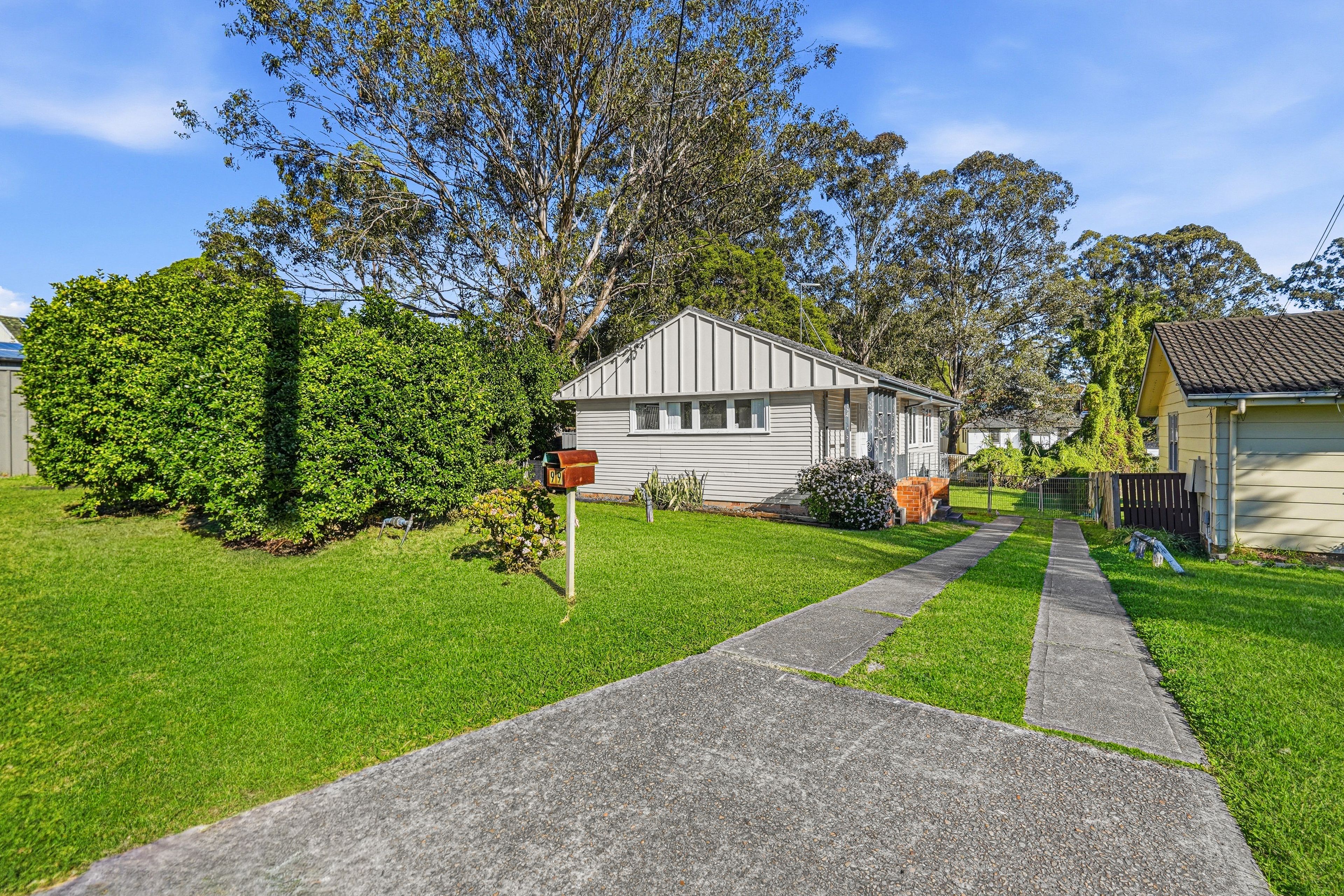 99 Illawong Avenue — photo 14 of 21