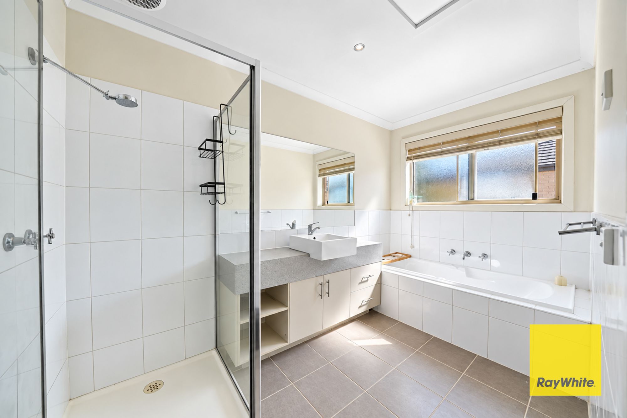 19 Waterside Drive — photo 13 of 17