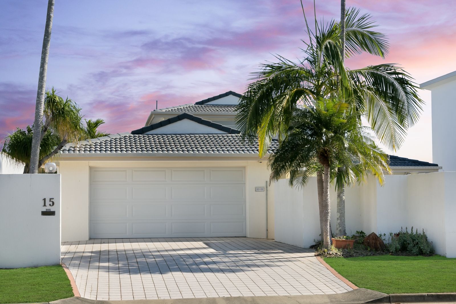 15 Platypus Avenue, Sorrento, QLD 4217