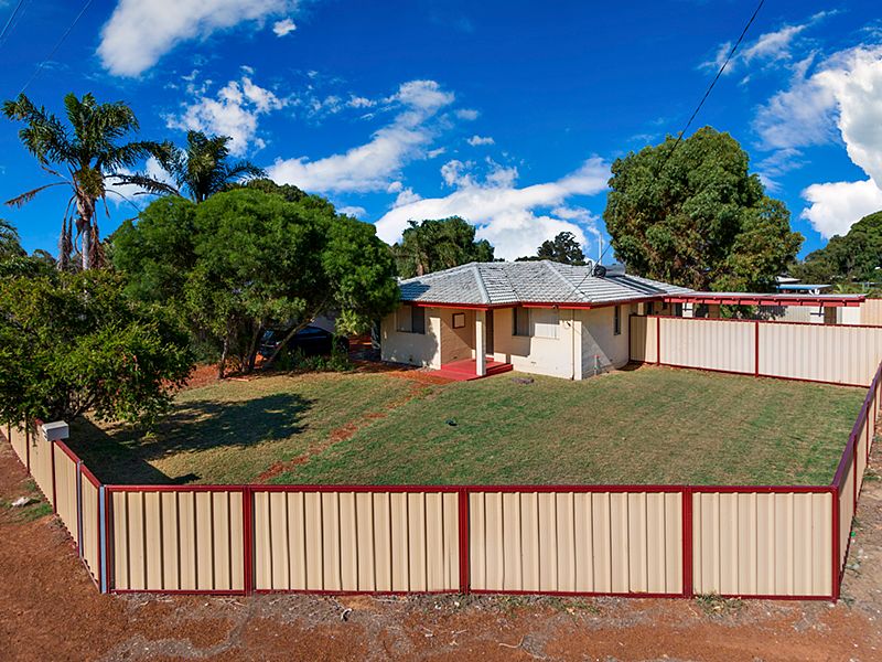 11 Melbourne Street, Waggrakine WA 6530