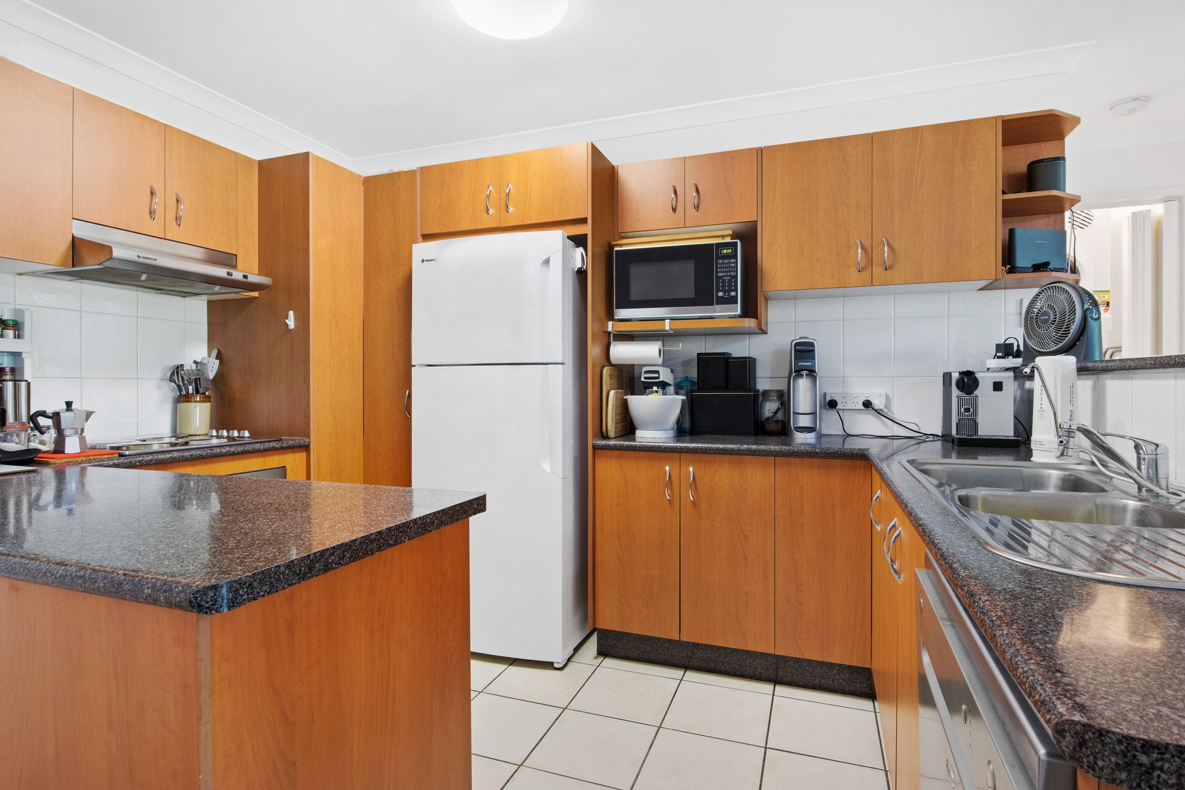 10/141 Pacific Pines Boulevard, Pacific Pines, QLD 4211