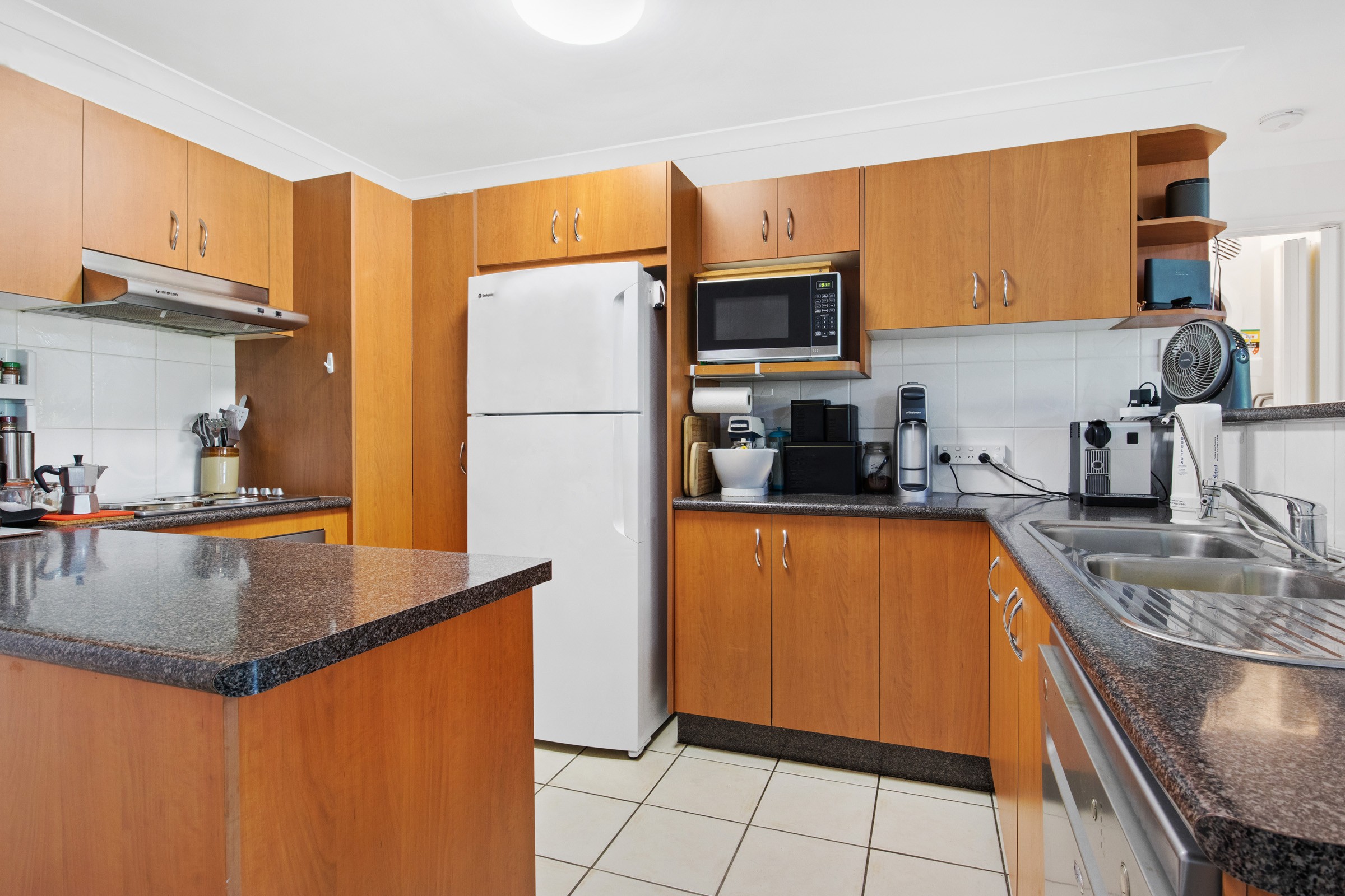 10/141 Pacific Pines Boulevard, Pacific Pines, QLD 4211