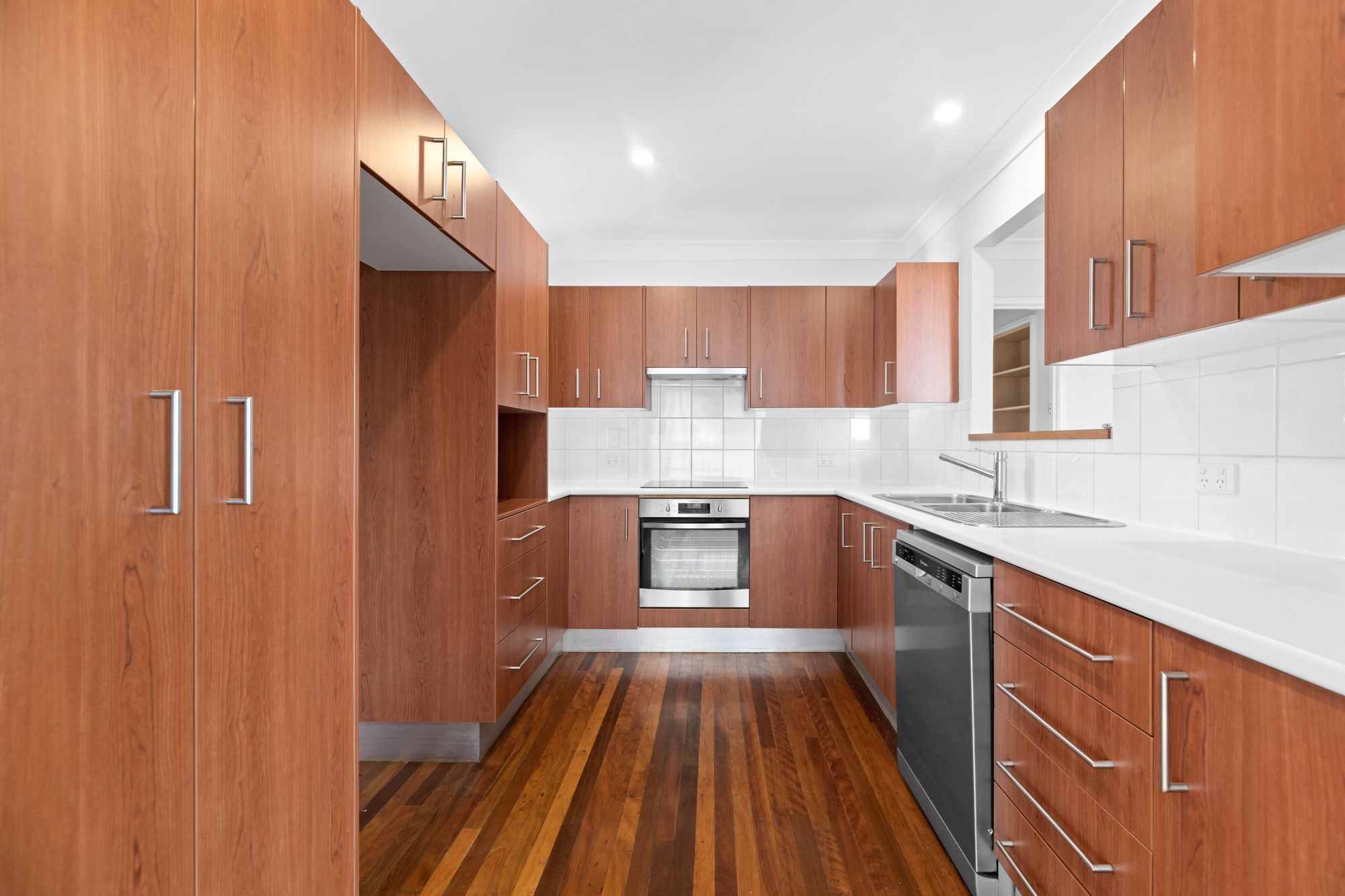 13 Goddard Street, Balmoral, QLD 4171