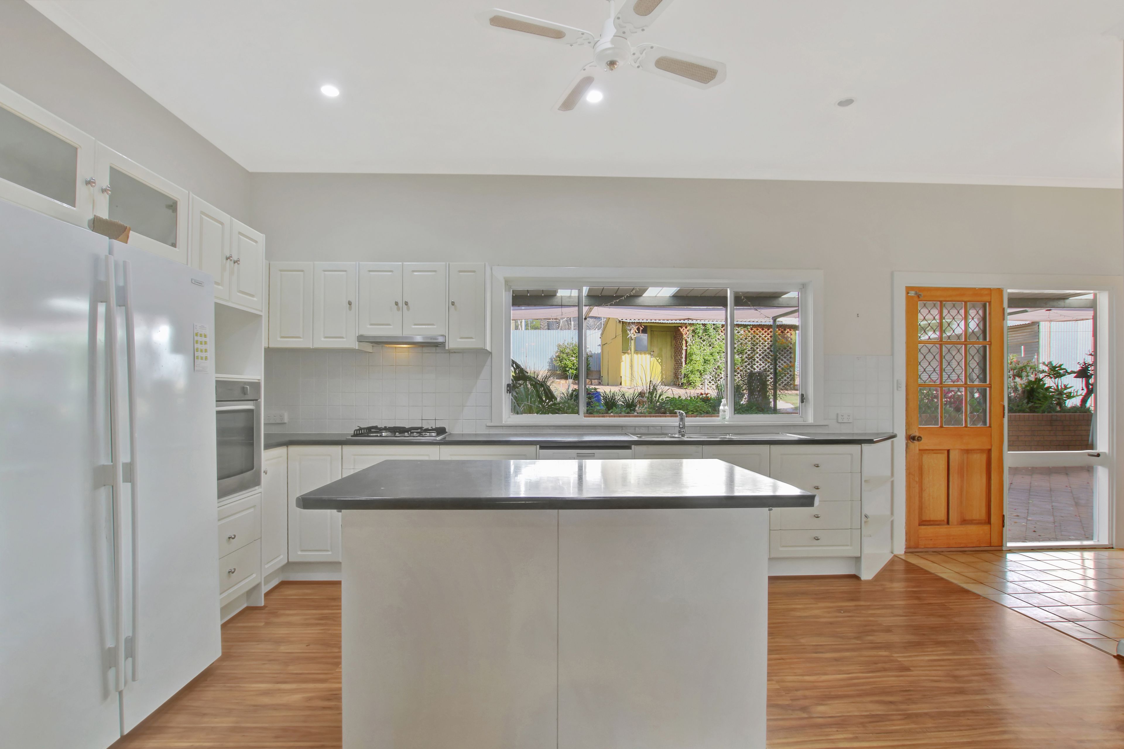 15 Thompson Street — photo 7 of 23