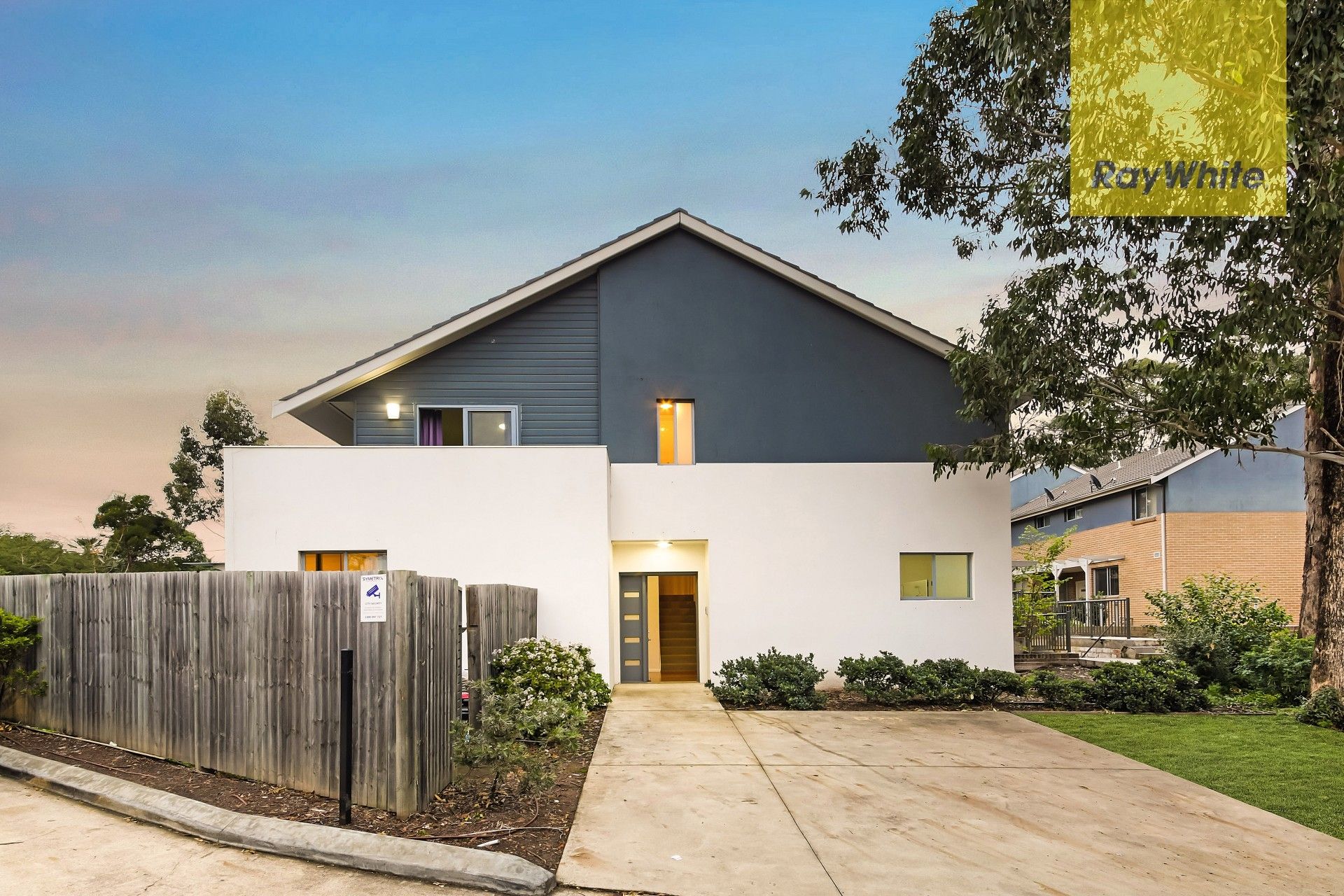 100 Kenyons Road, Merrylands West NSW 2160
