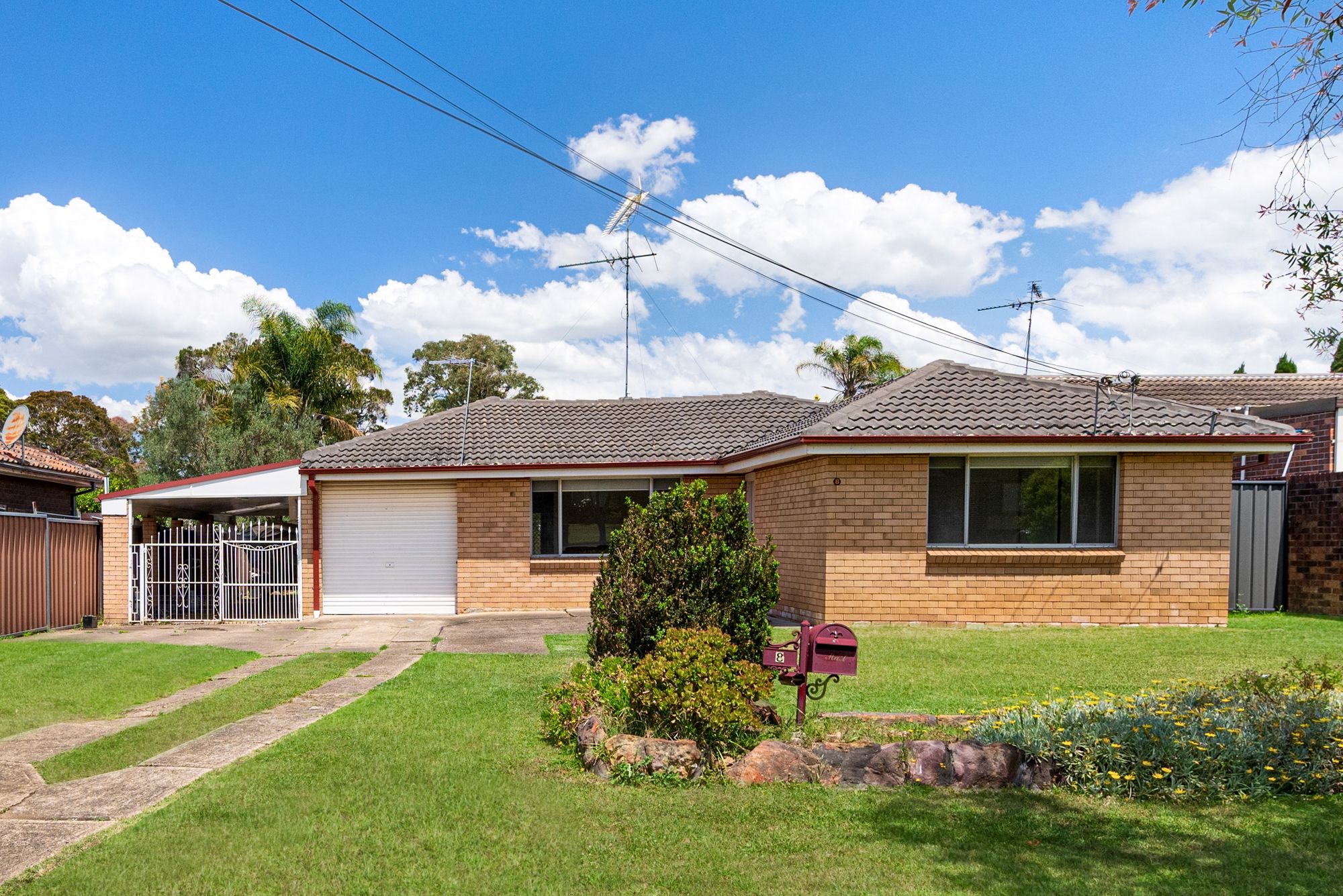8 Scott Road, Colyton NSW 2760