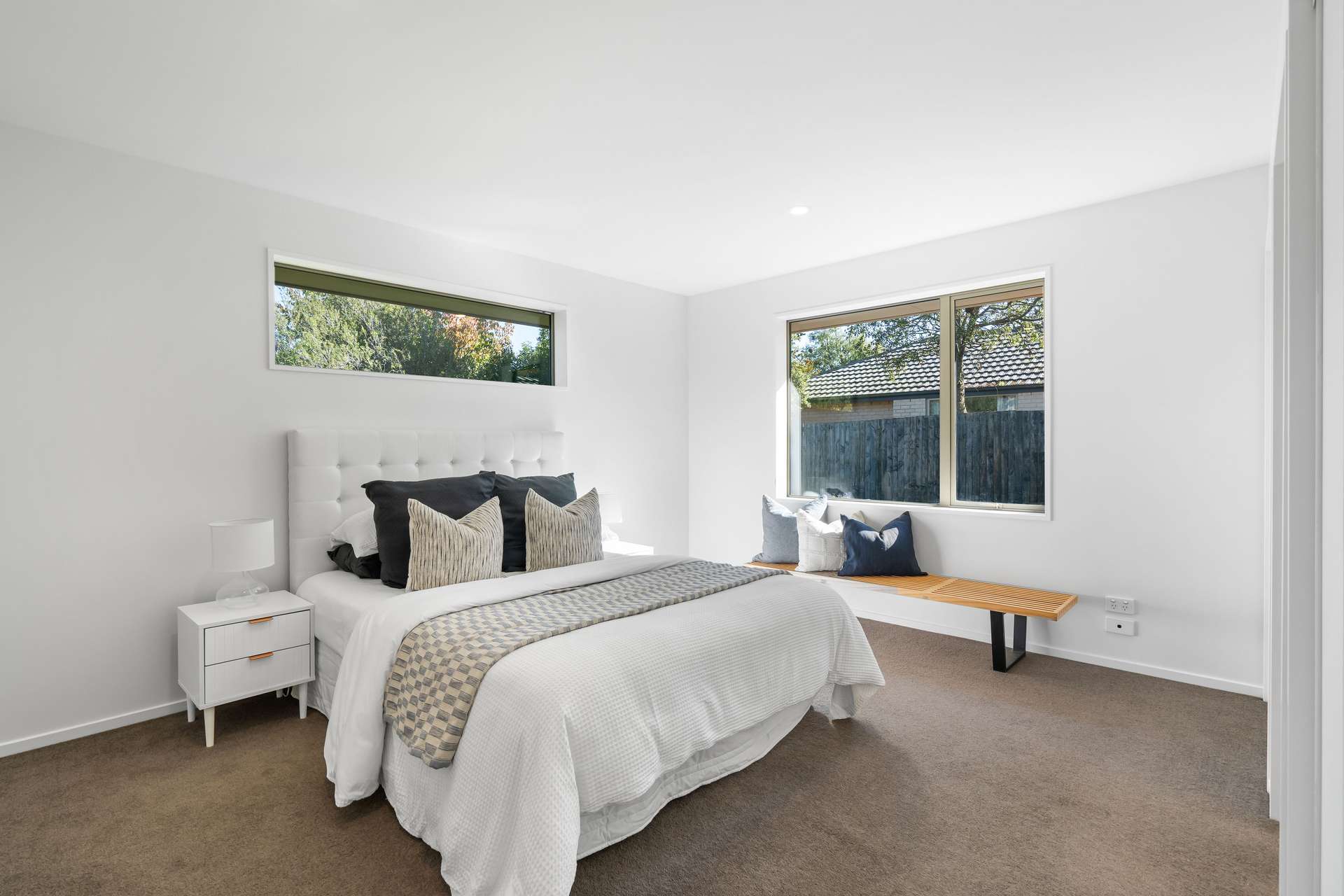 23 Overbury Crescent photo 9