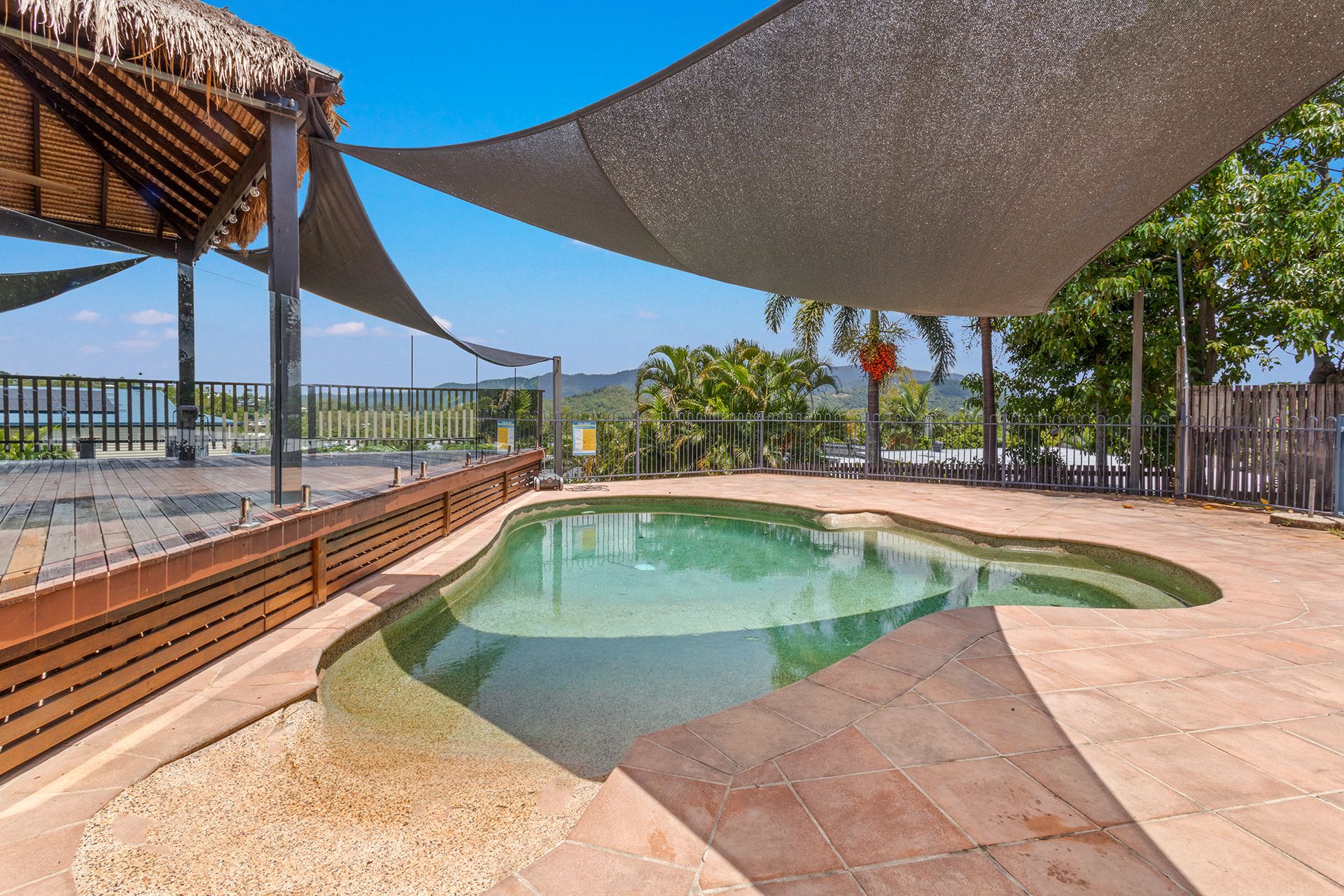 5 Linscot Close, Cannonvale, QLD 4802