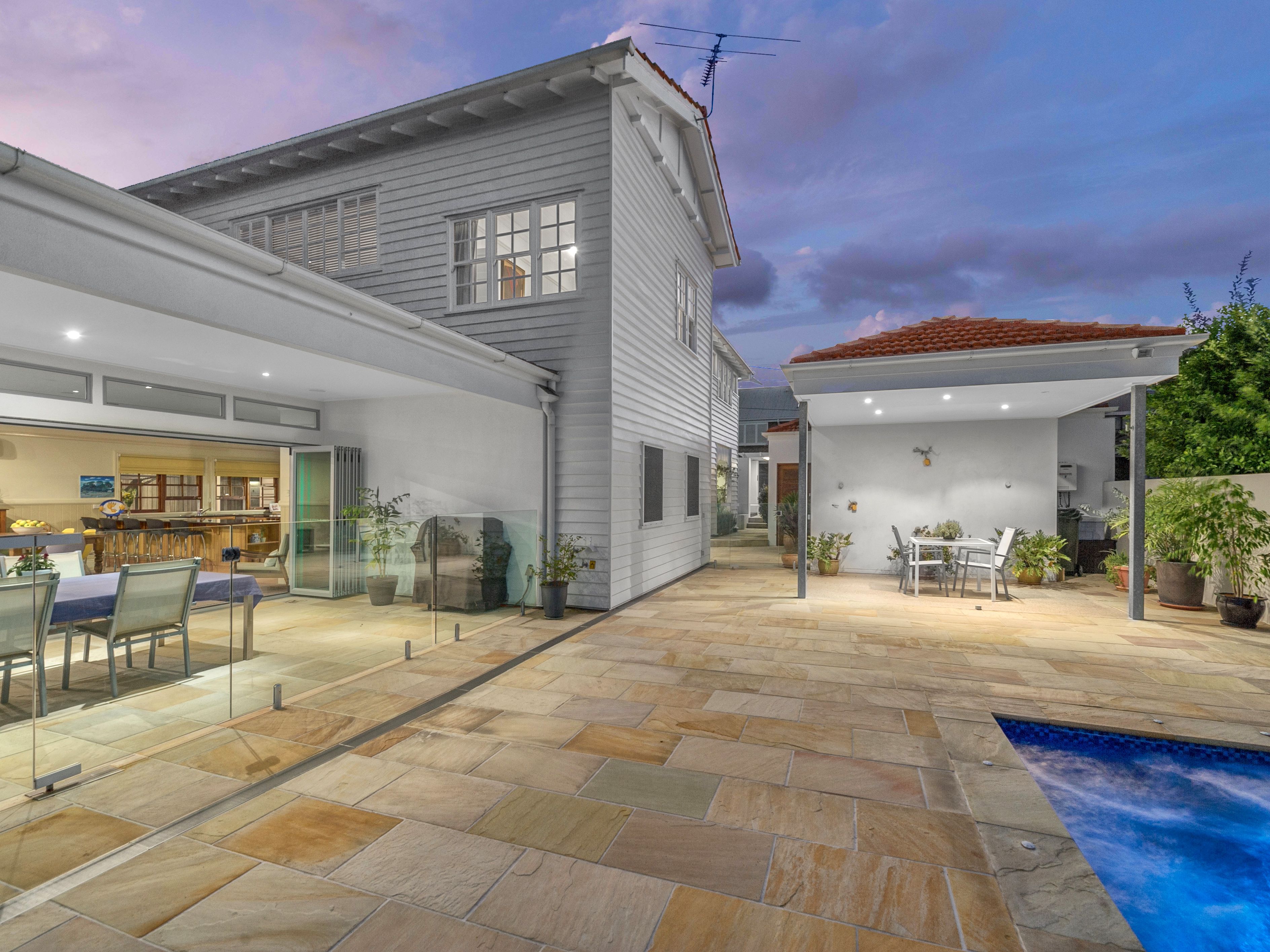 39 Sefton Avenue, Clayfield, QLD 4011