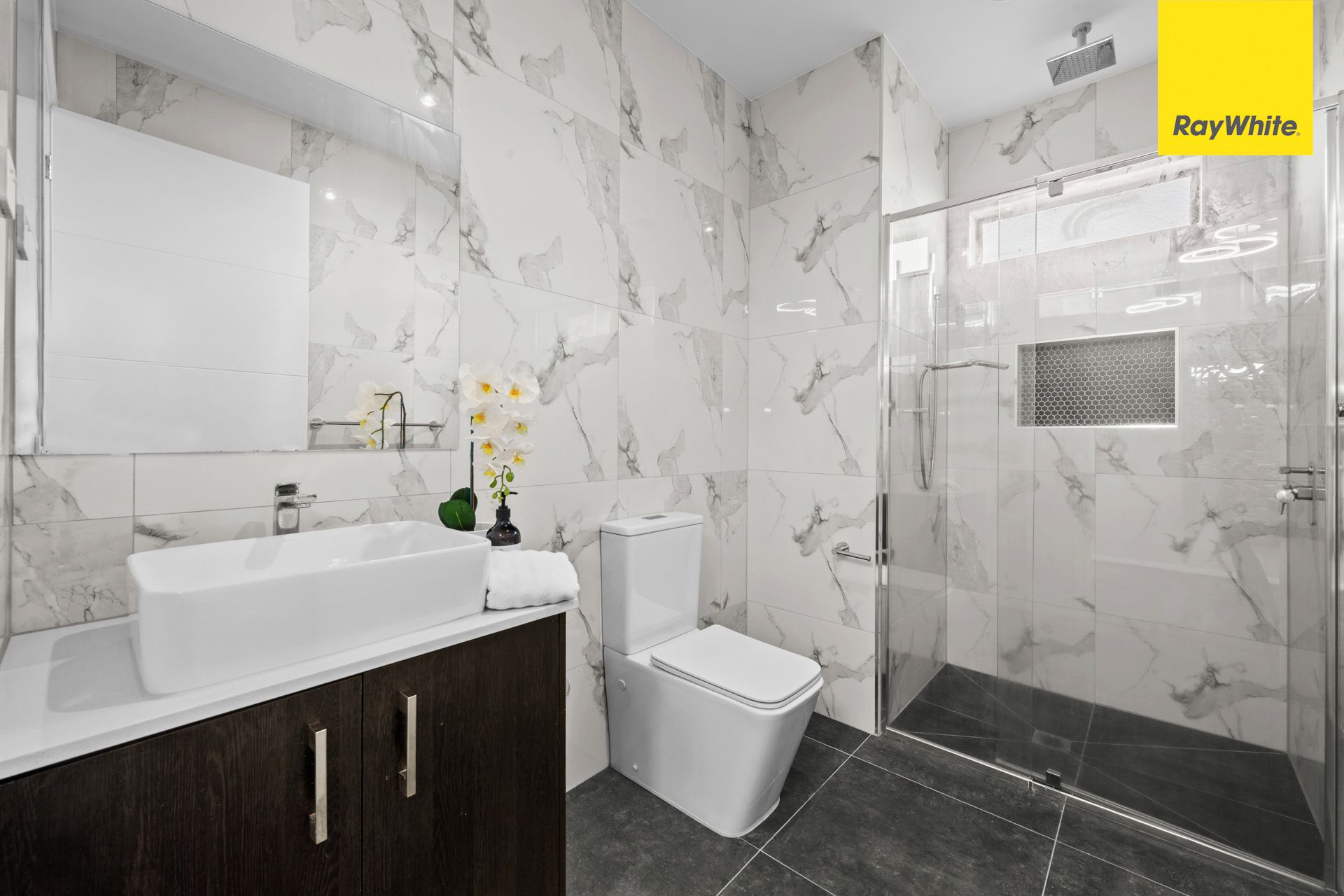 4 Alcock Road — photo 3 of 27