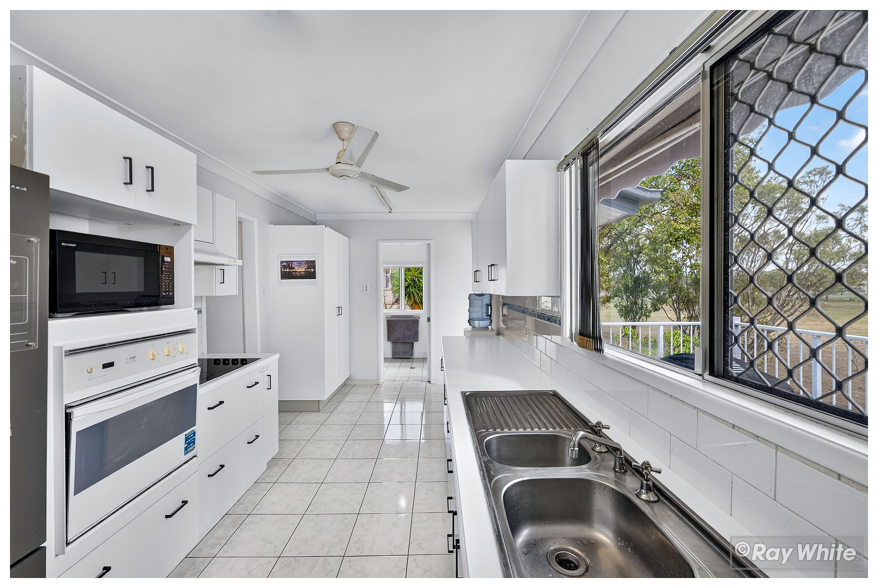 58 Jones Street — photo 8 of 30