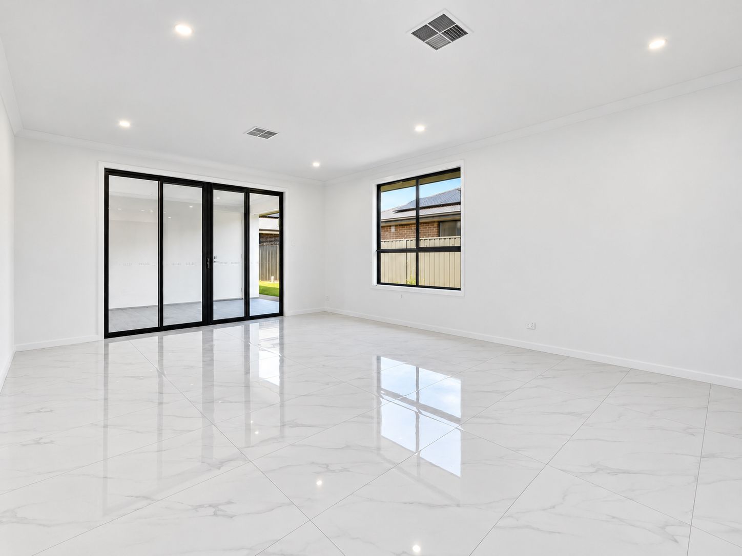16 Horsnell Way — photo 9 of 19