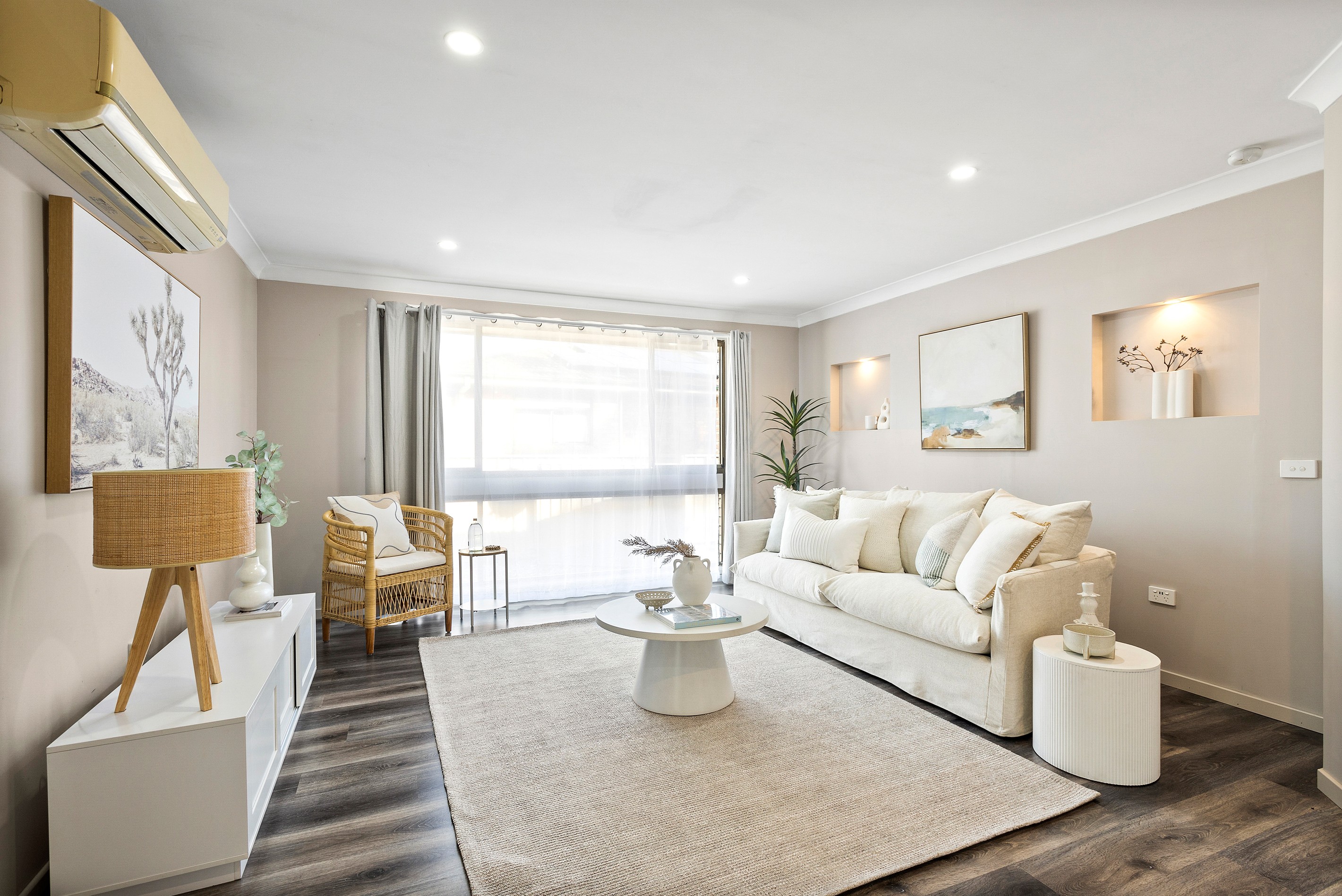 10 Moore Street, Oak Flats, NSW 2529