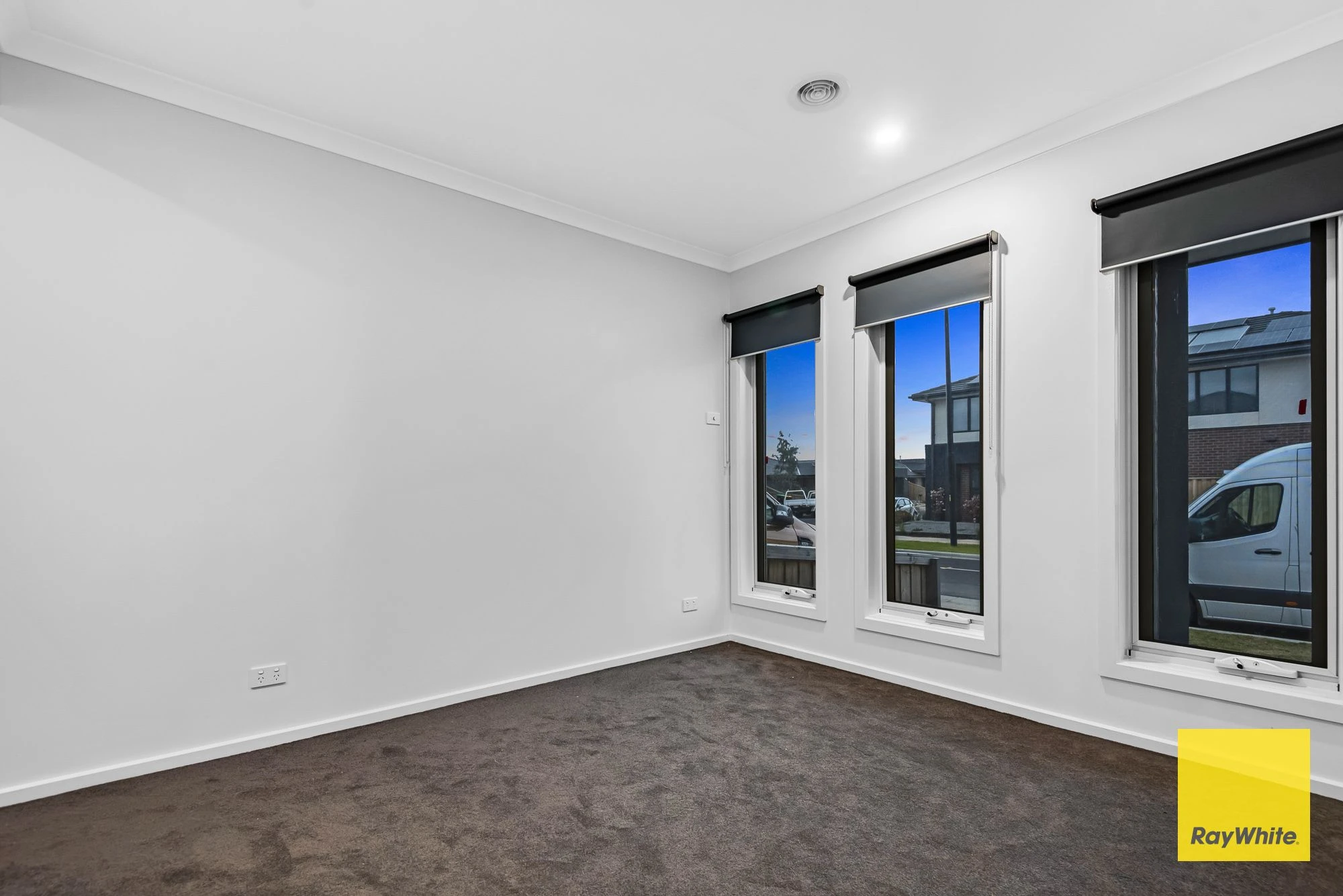 31 Alderley Crescent, DEANSIDE, VIC 3336