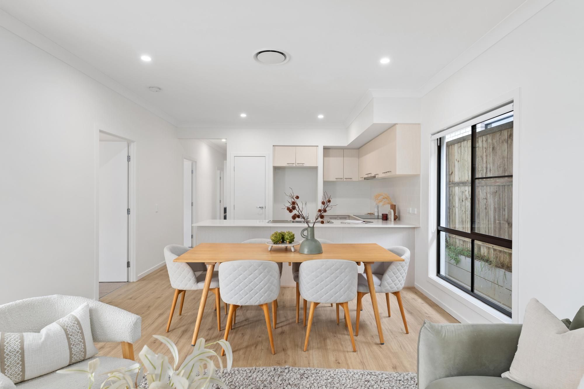 12 Gully Street, Flinders View, QLD 4305