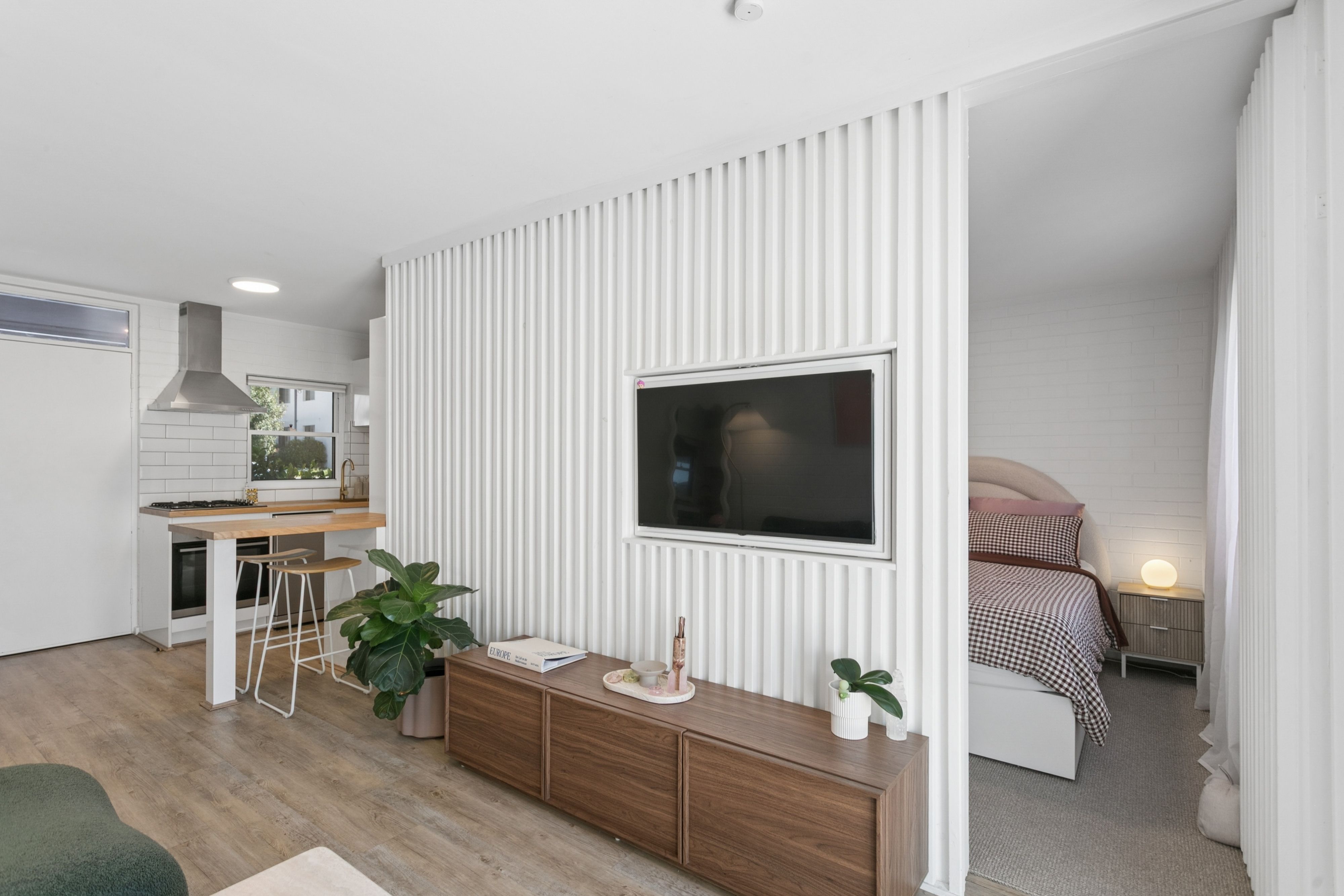 8/320 Canning Highway — photo 5 of 14