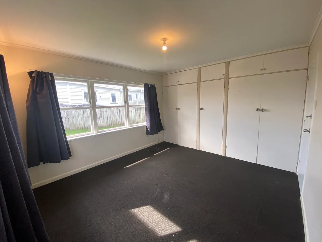 189 Te Atatu Road photo 6