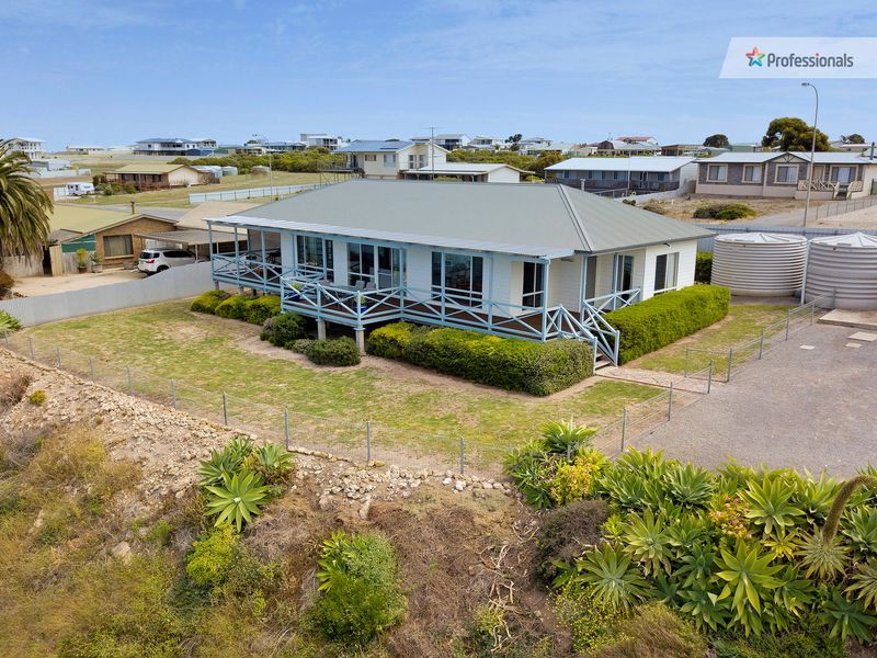 140 Bayview Road, Point Turton, SA 5575