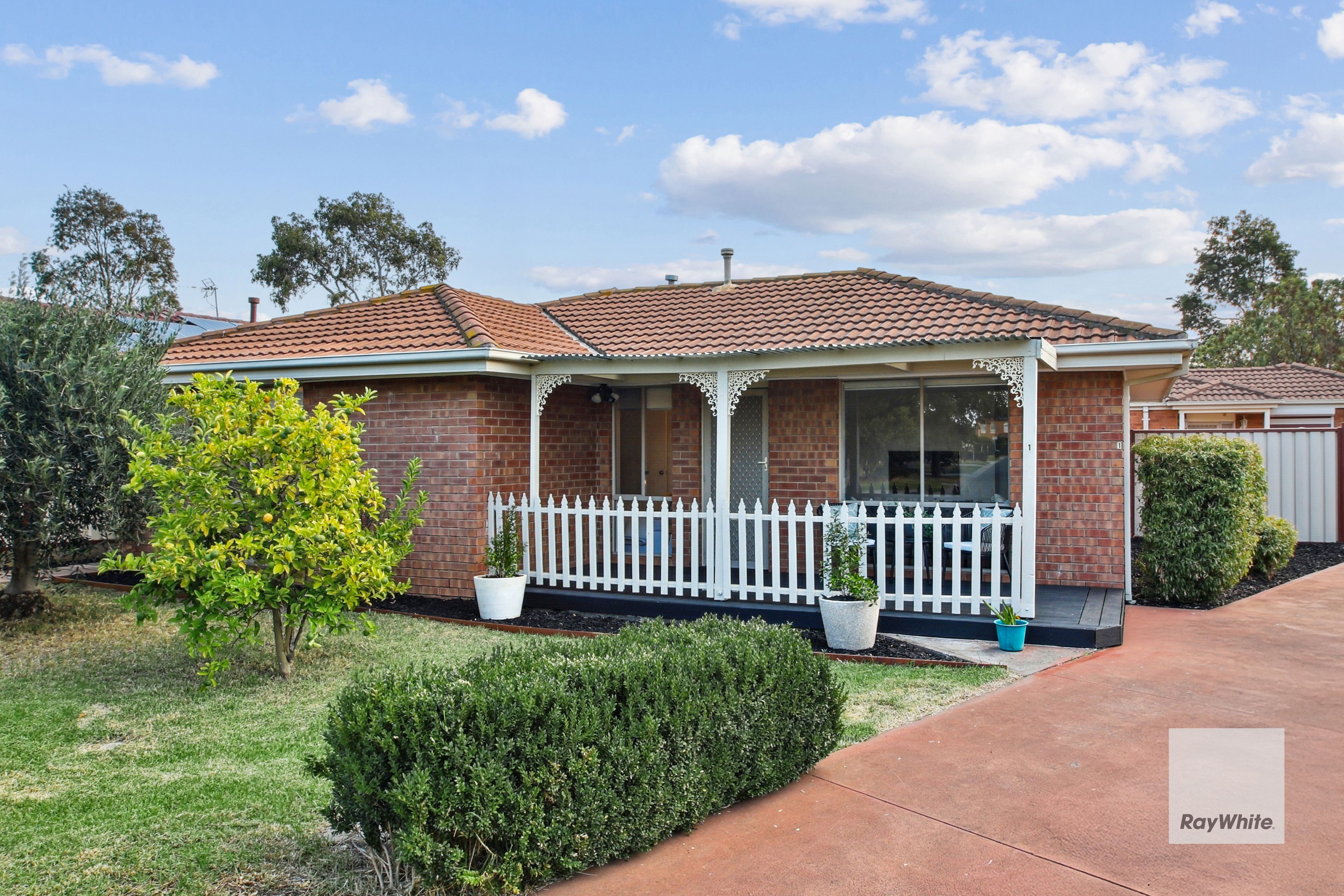 15 Answer Close, Sydenham VIC 3037