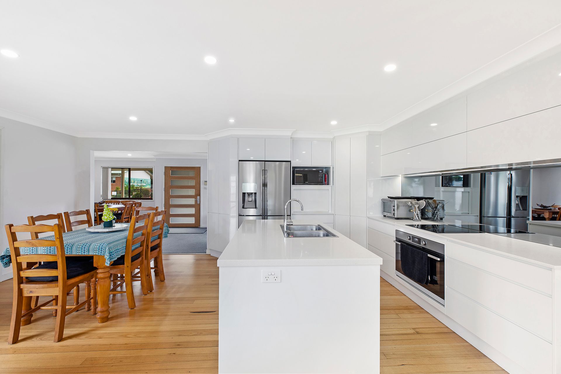 3 Waratah Street, Bateau Bay, NSW 2261