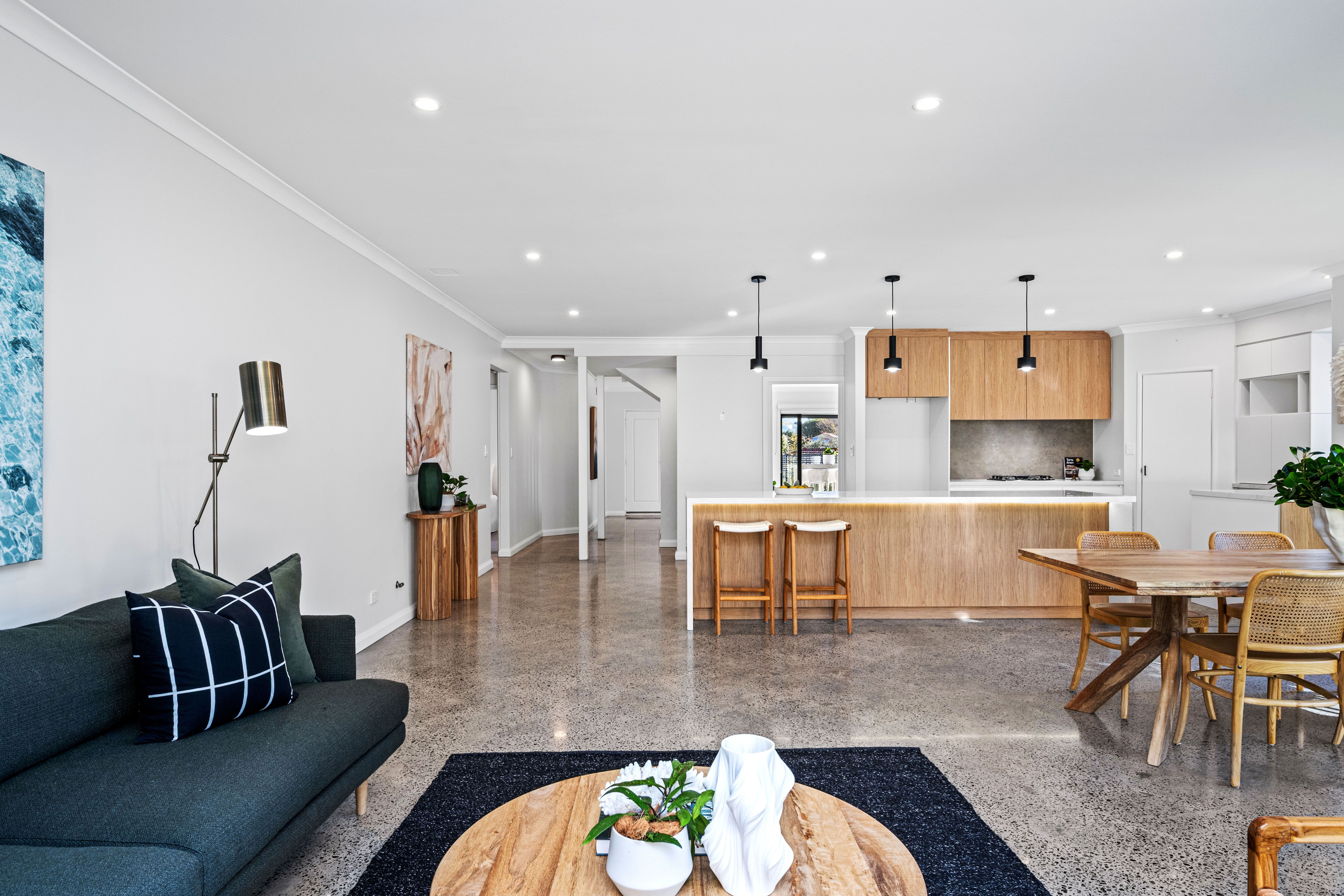 49 Somerset Crescent — photo 6 of 30
