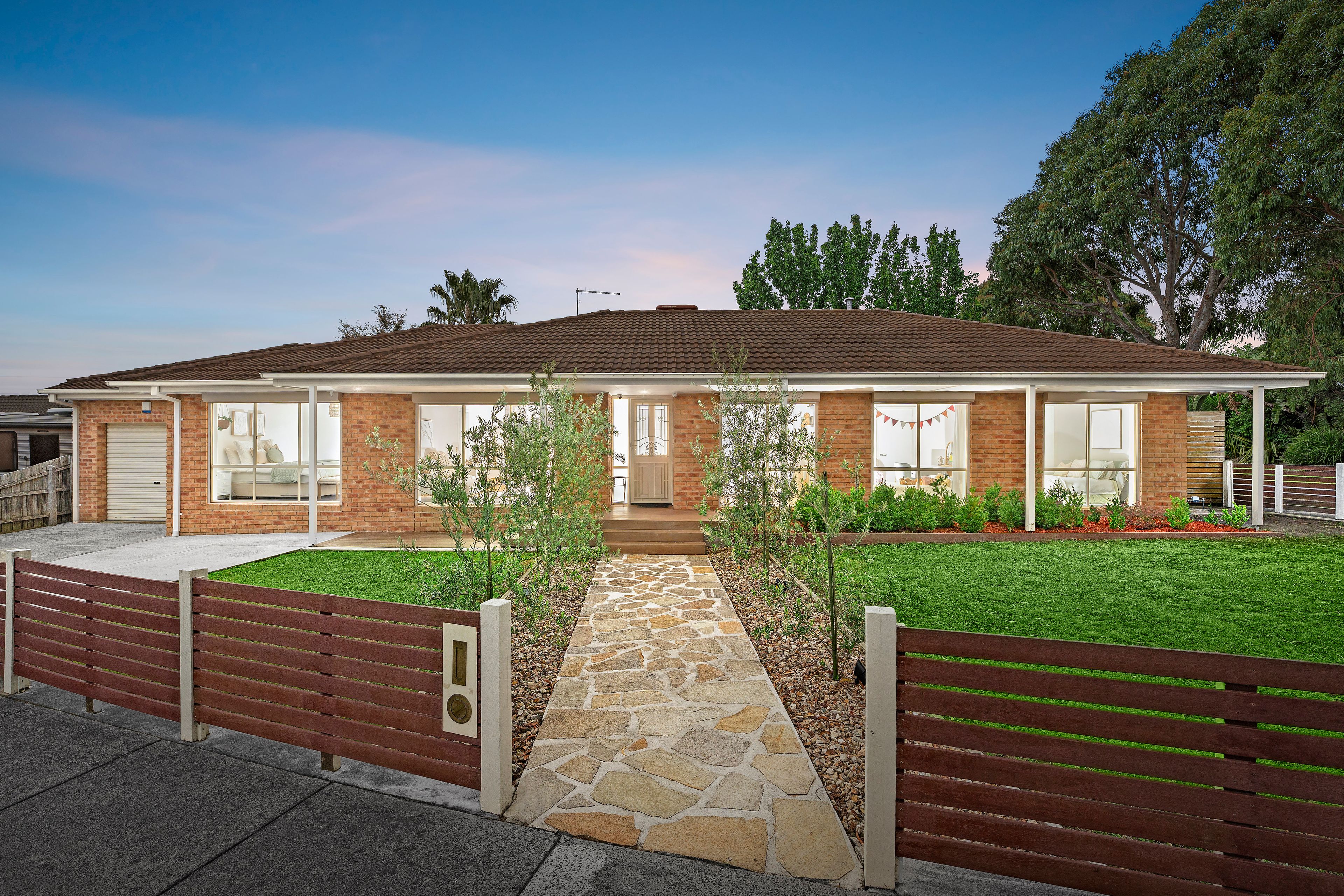 21 Pia Drive, Rowville VIC 3178