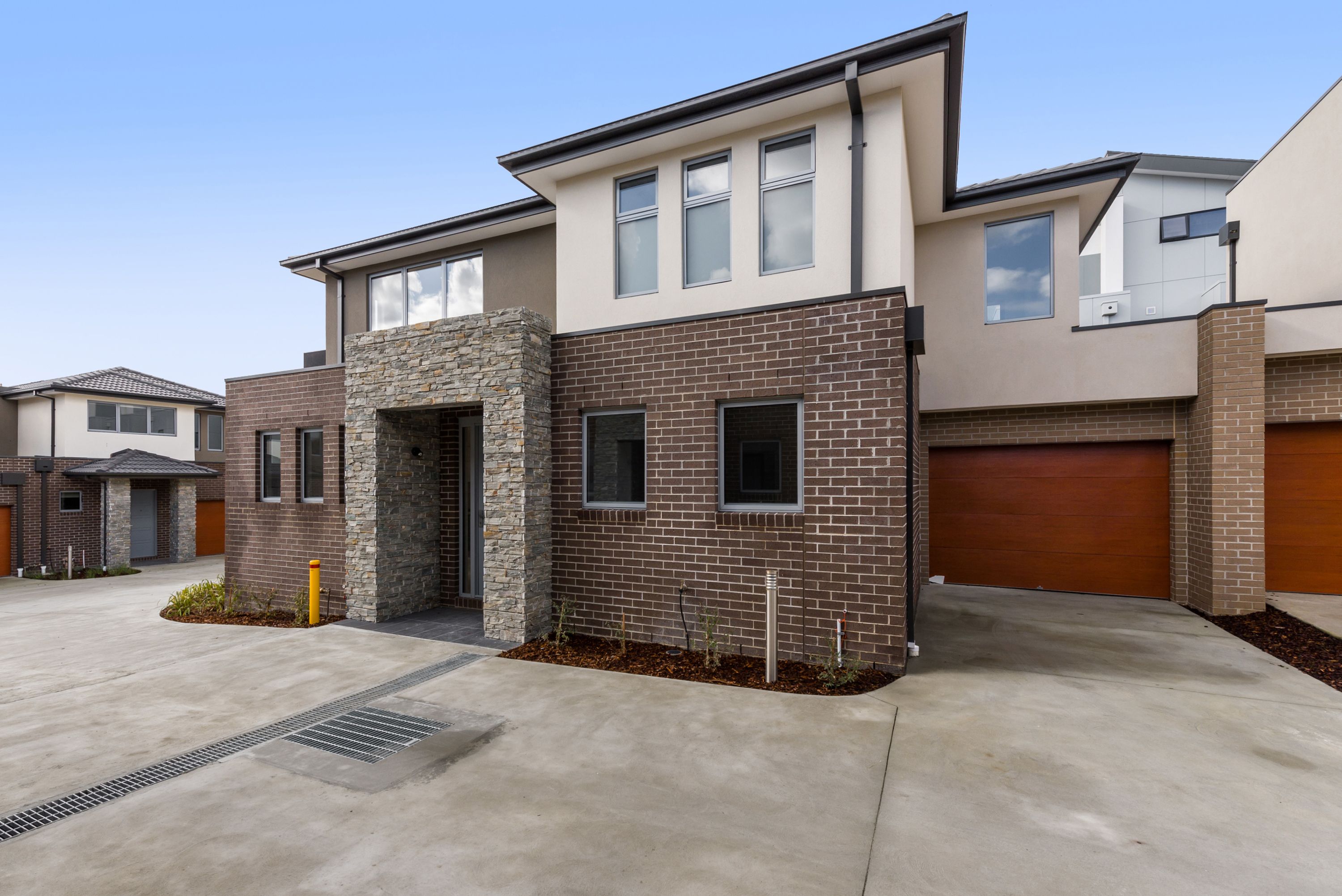 12/639 Mountain Highway — photo from Ray White Wantirna
