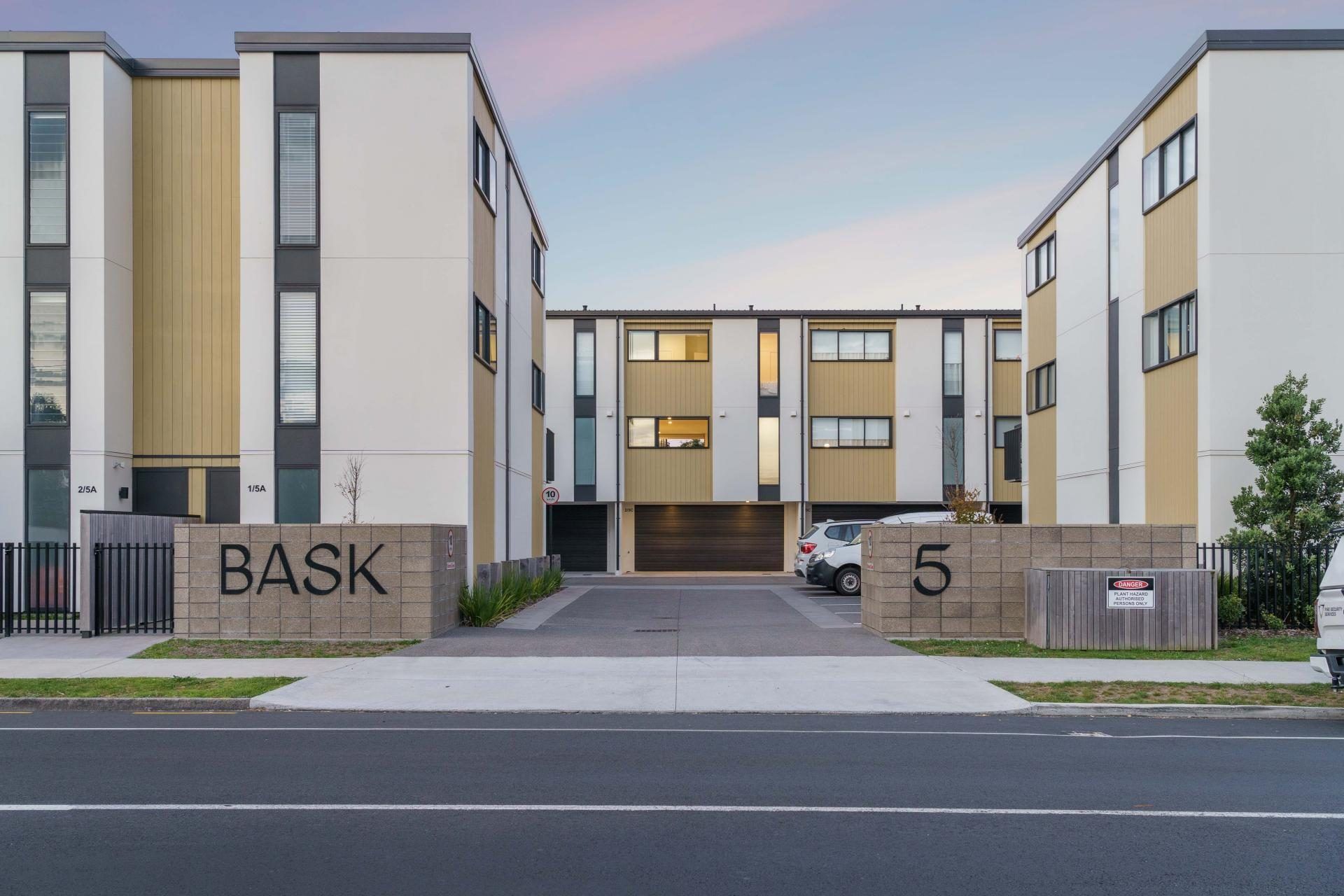 4/5A Maranui Street