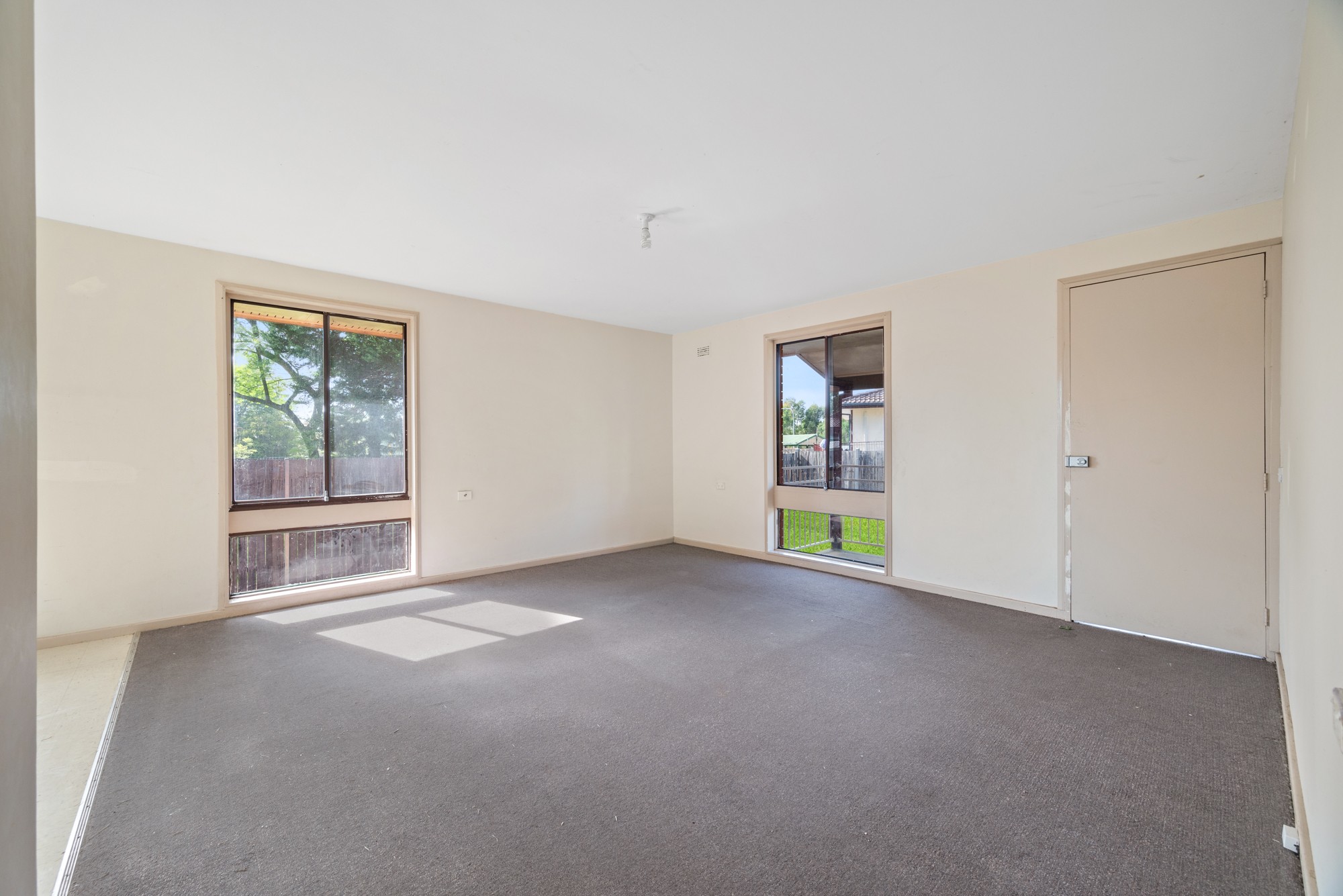 12 Mungadal Way, Airds, NSW 2560