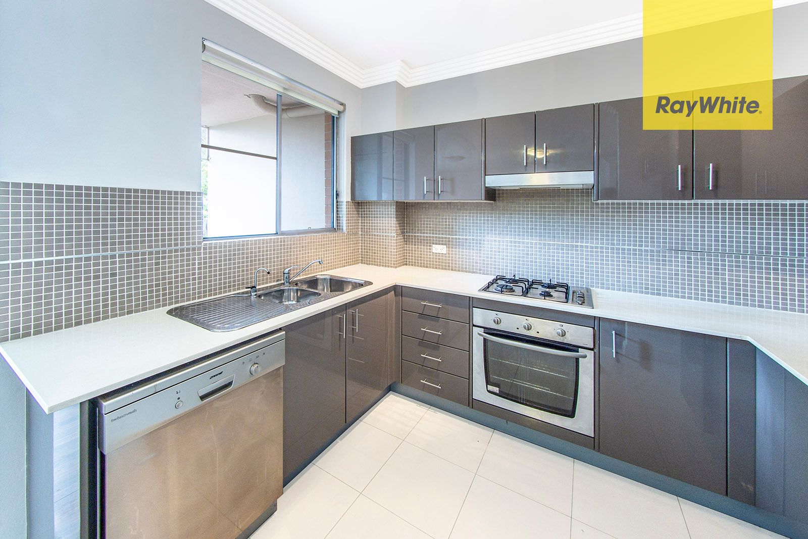 5/22-24A Parkside Lane, Westmead, NSW 2145
