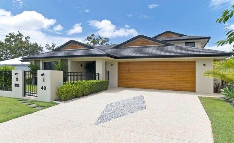 48 GREAT SOUTHERN Drive, Robina QLD 4226