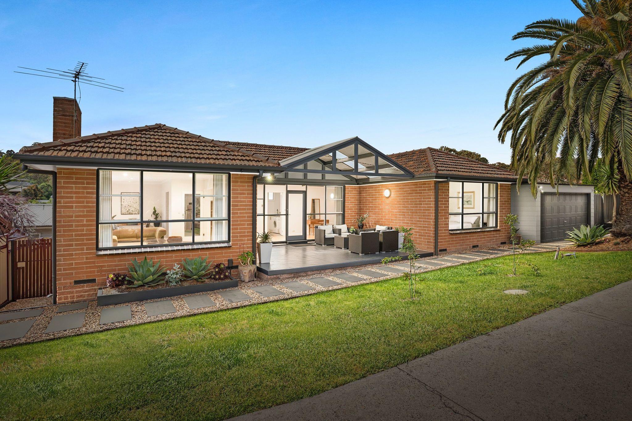 54 Bristol Crescent , Lilydale VIC 3140