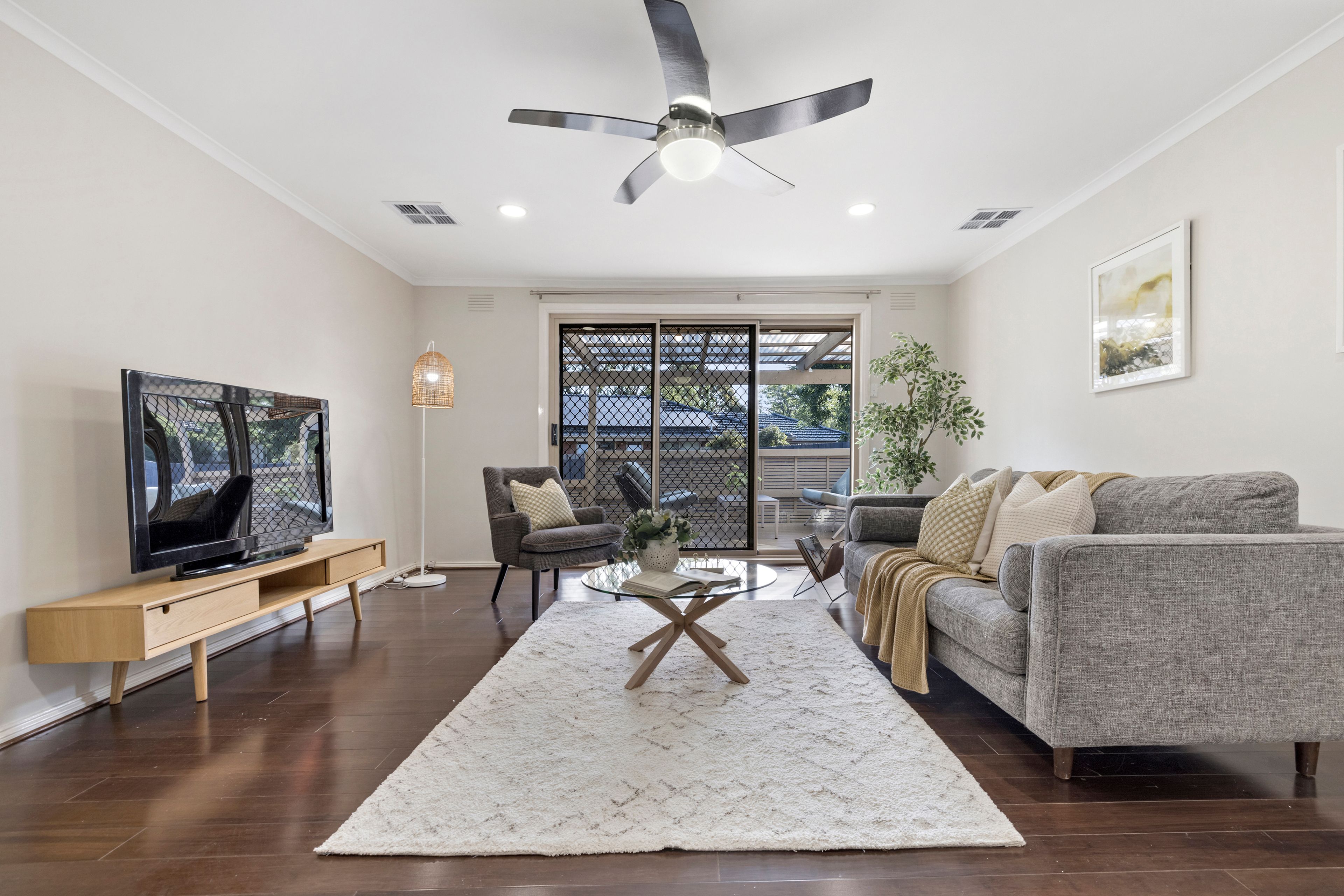 4 Amersham Drive, Wantirna, VIC 3152