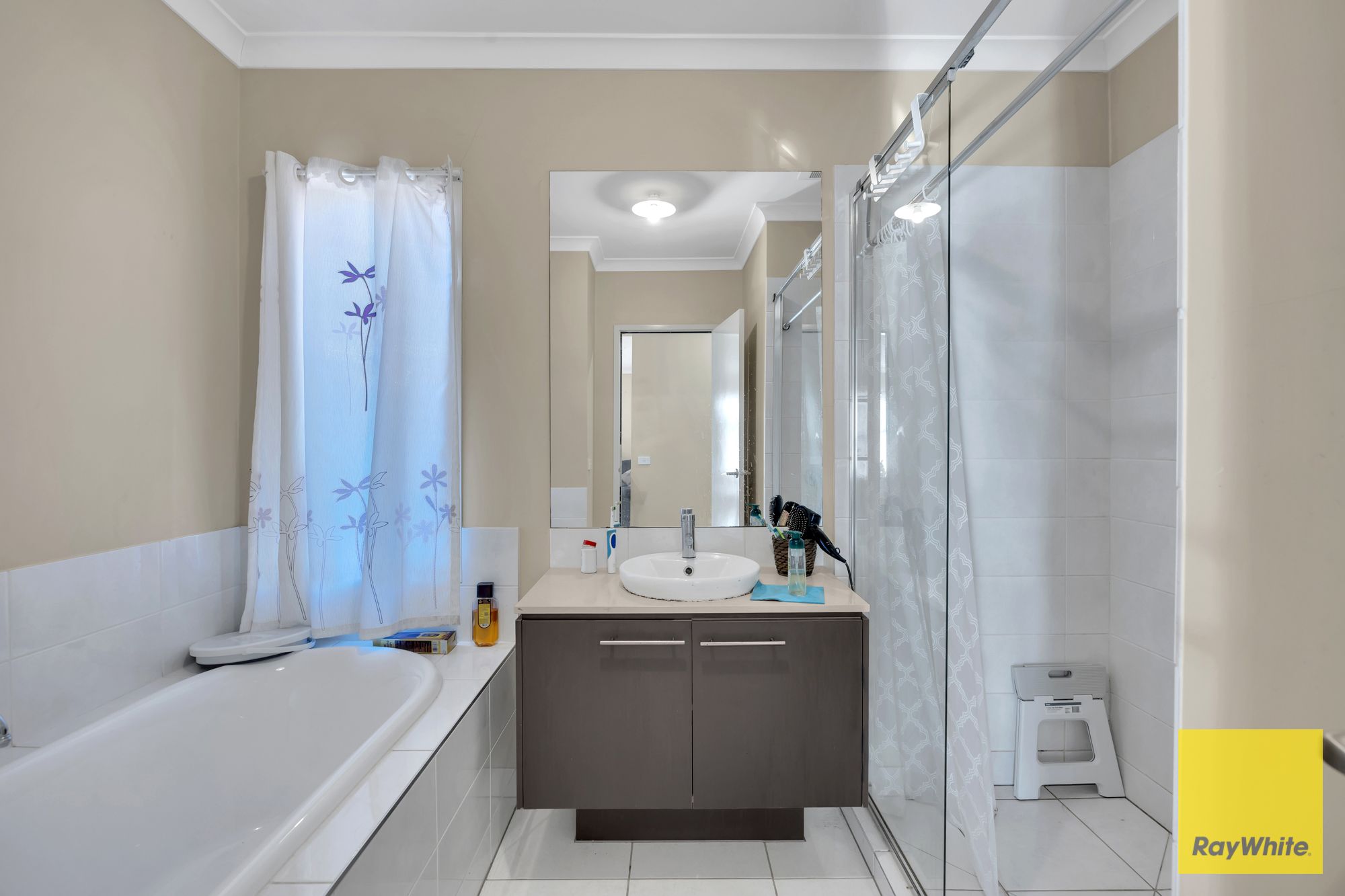 18 Susan Place — photo 7 of 18