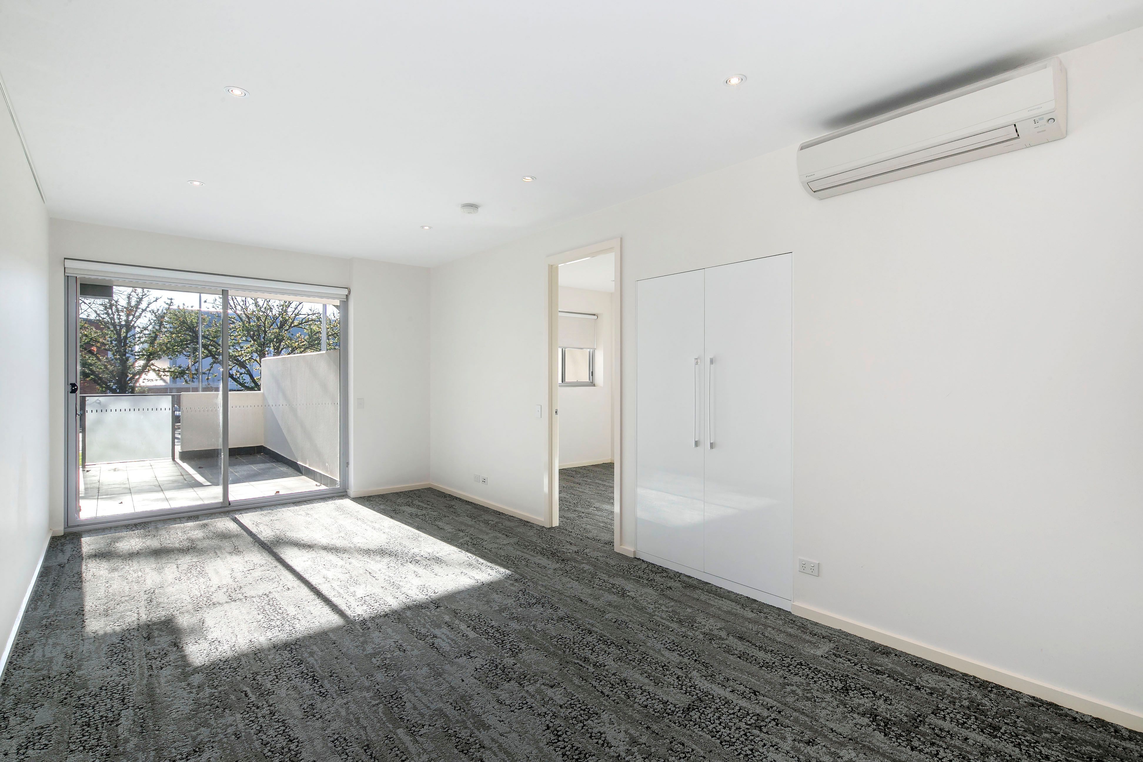 33/14 New South Wales Crescent, Forrest, ACT 2603